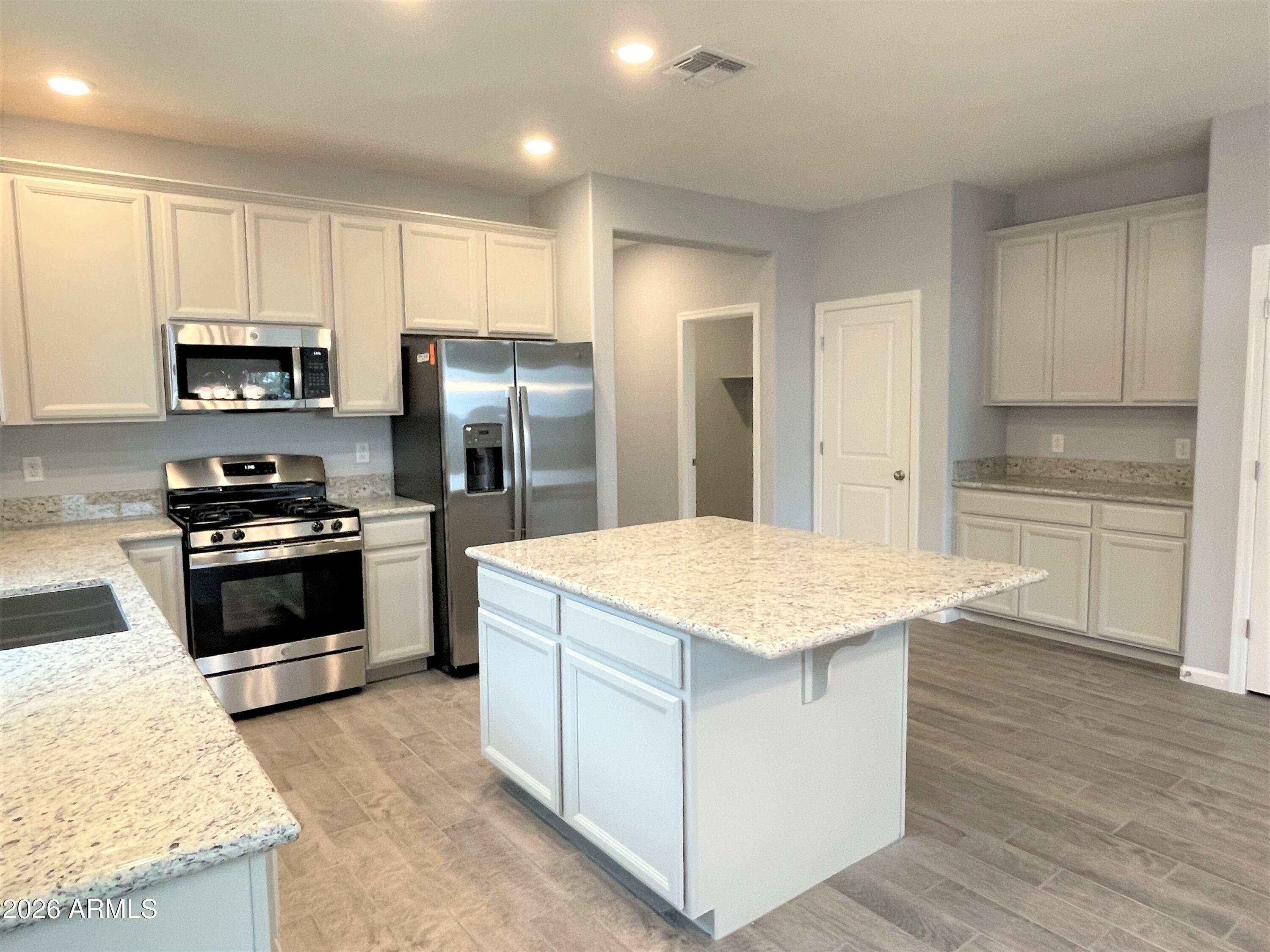 13227 W Buckskin Trail