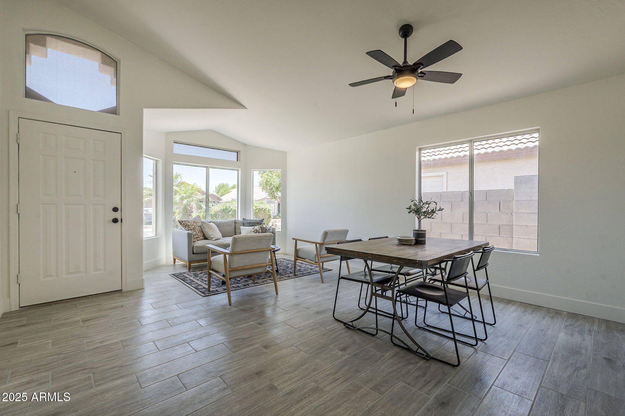 8370 W AUDREY Lane