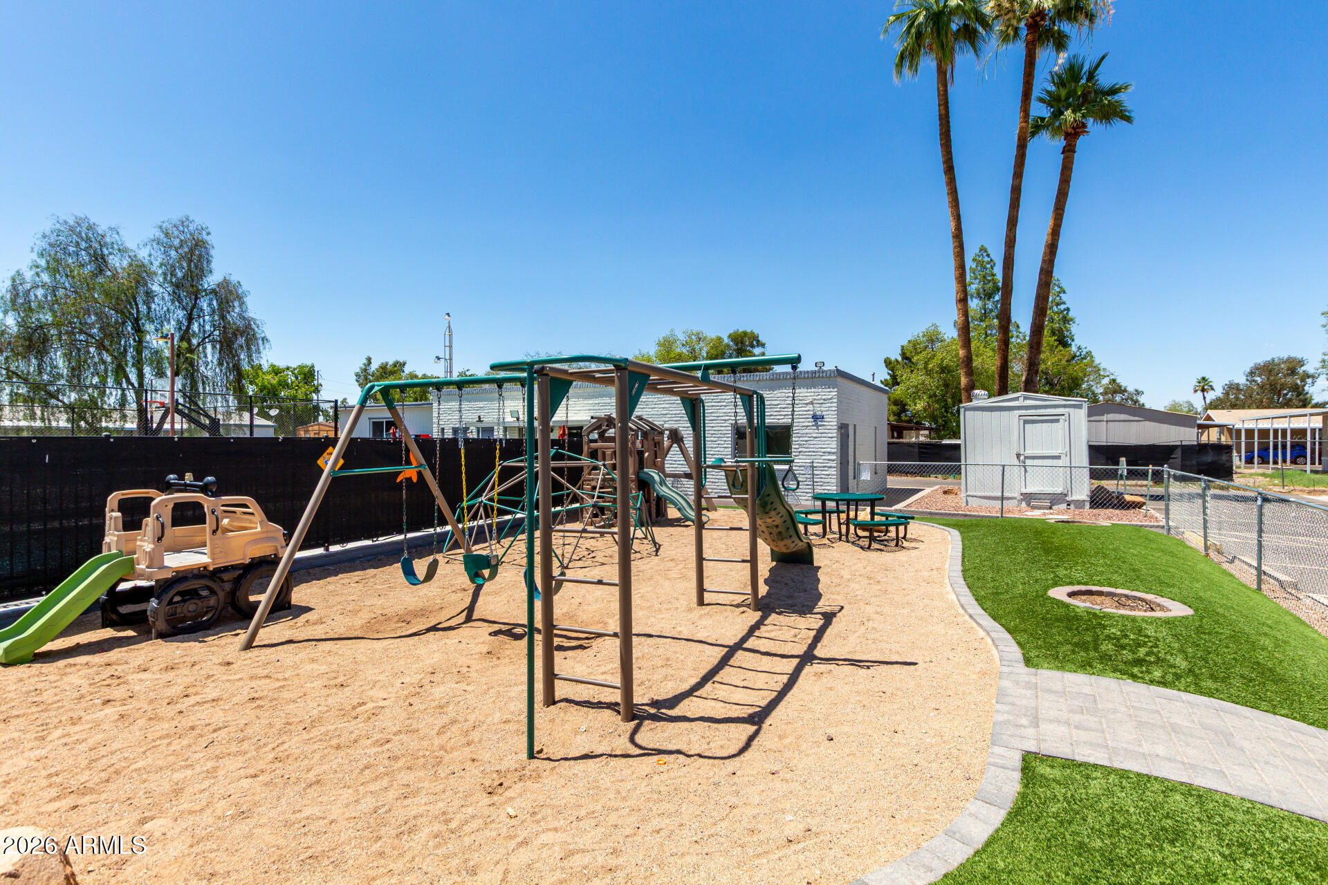 Shadow Ridge Estates Family Mobile Home Park - Residential