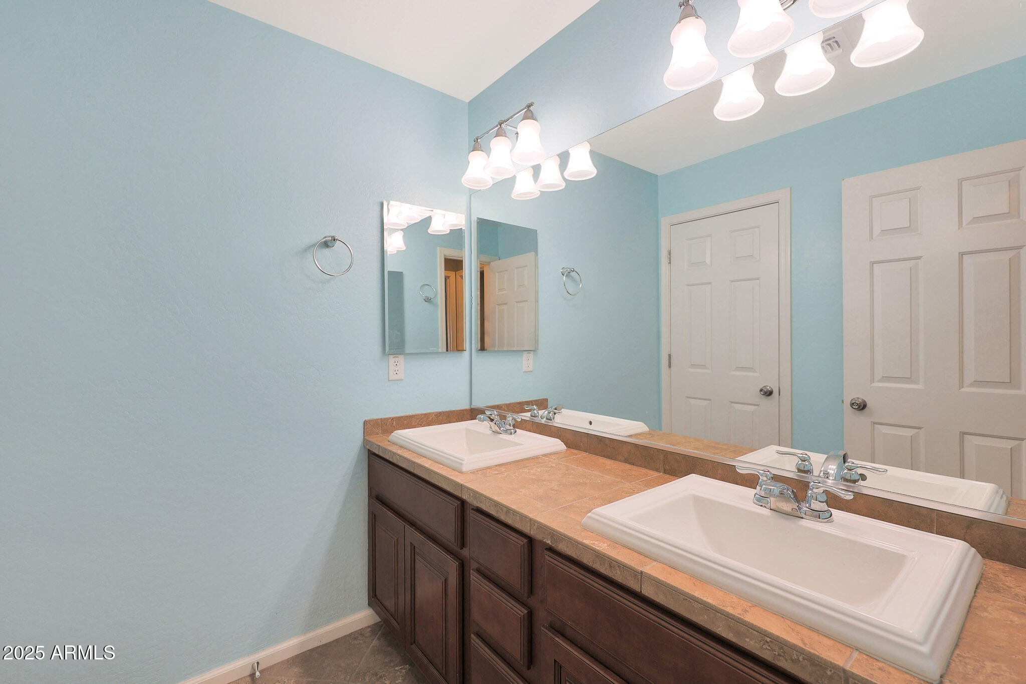 Gilbert, Arizona 85298, United States, 5 Bedrooms Bedrooms, ,4 BathroomsBathrooms,Residential,Active,11108