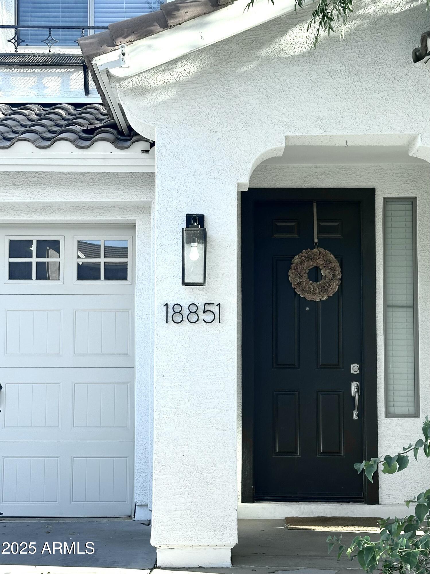 Homes 2 18851 E SWAN Drive