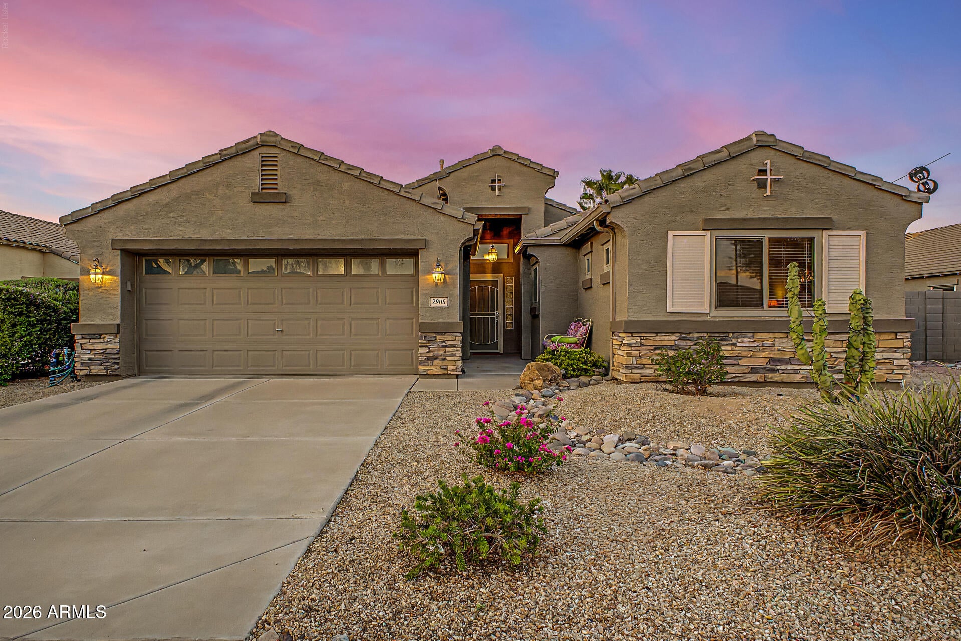 29115 N MOUNTAIN VIEW Road