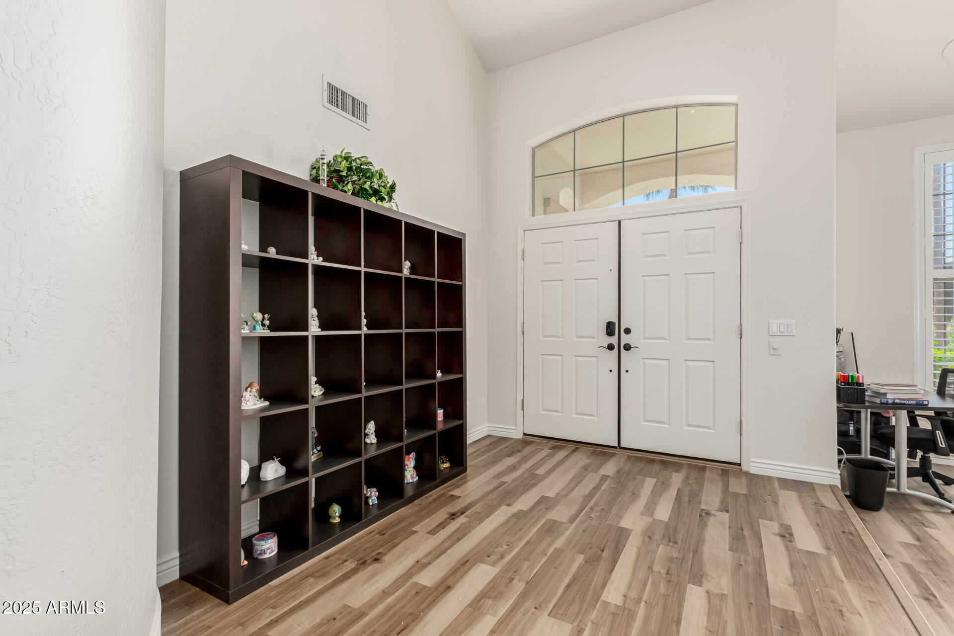 1684 E COCONINO Drive