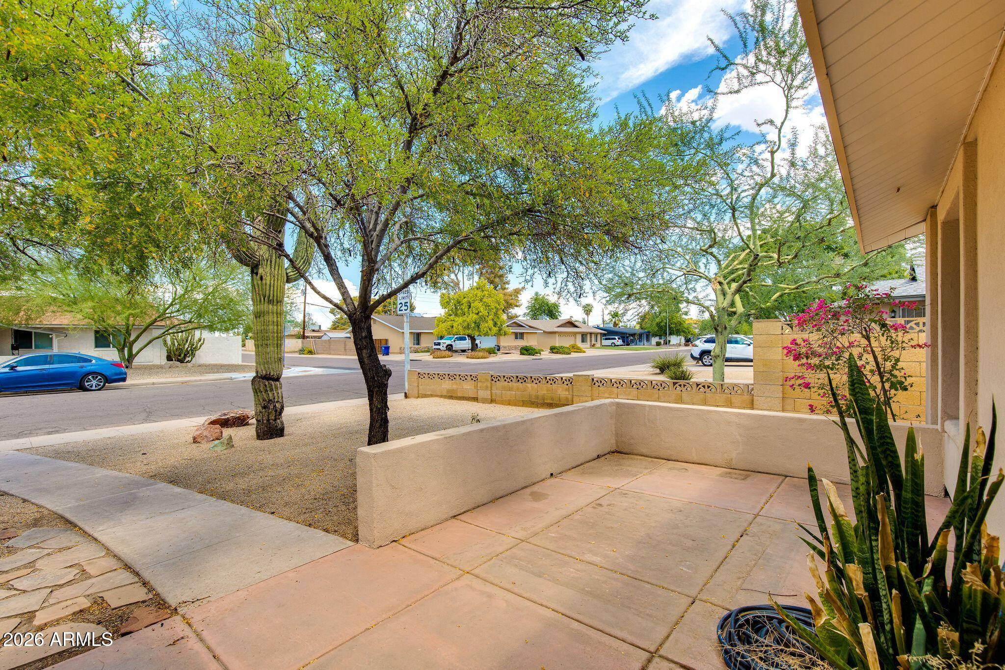 1603 E ALAMEDA Drive
