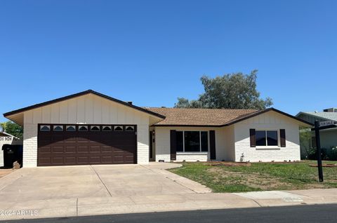 Single Family Residence in Phoenix AZ 14643 35TH Drive.jpg