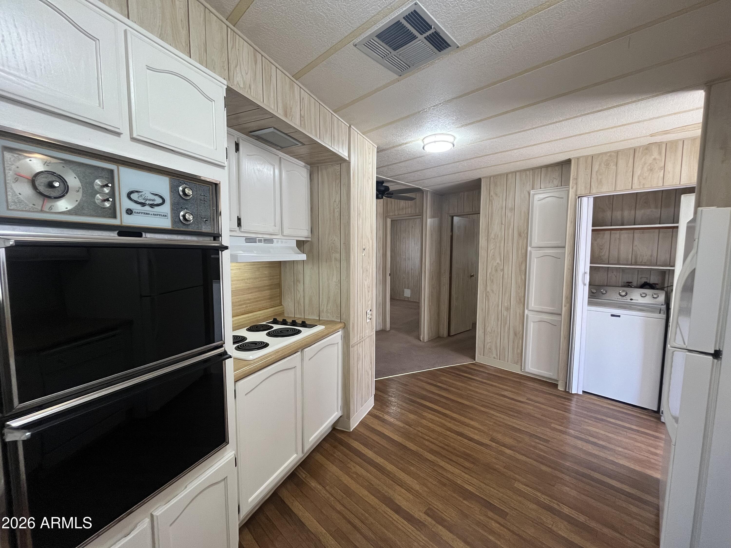 6960 W PEORIA Avenue 74