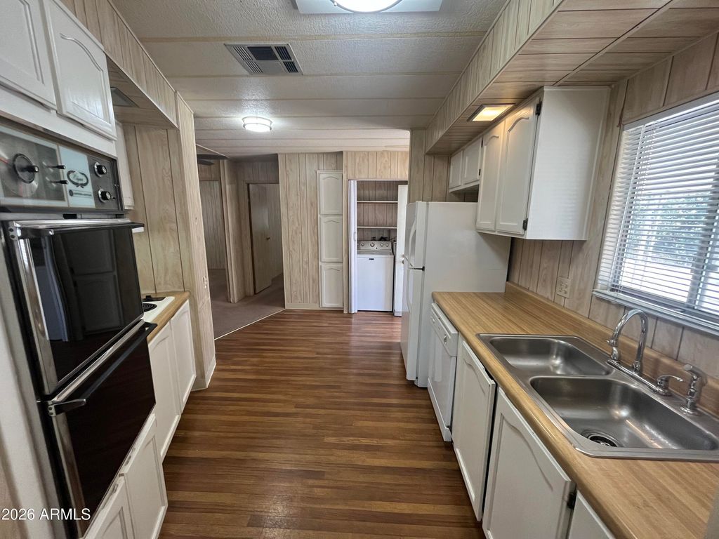 Photo of 6960 W Peoria Avenue #74, Peoria, AZ 85345 (MLS # 7021477)