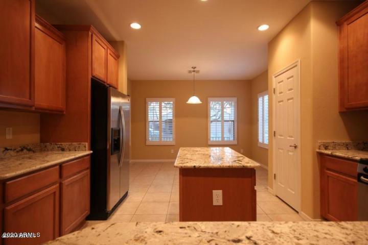 5118 W Molly Lane