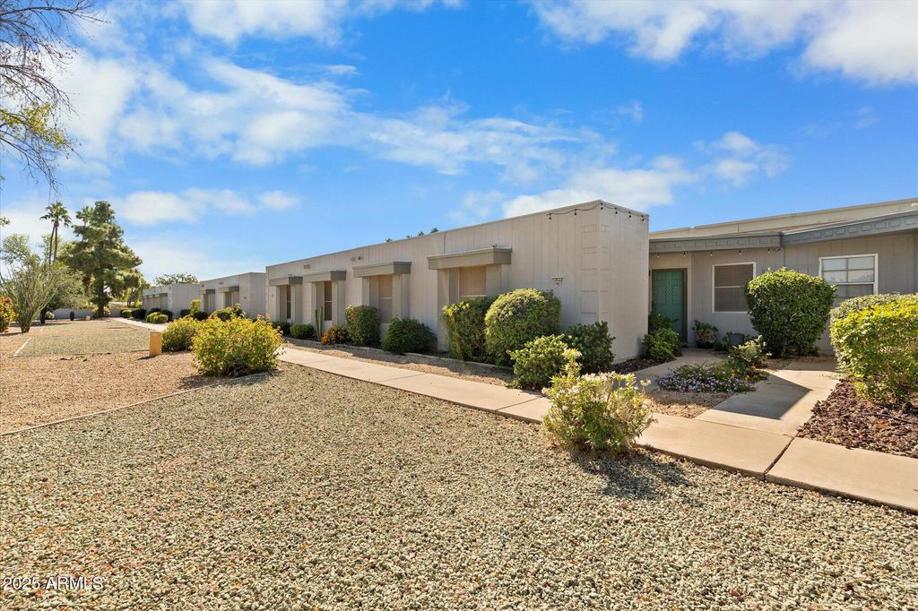 Photo of 10540 W Palmeras Drive, Sun City, AZ 85373 (MLS # 6941273)