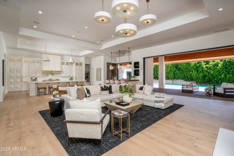 Photo of 4737 E Exeter Boulevard, Phoenix, AZ 85018 (MLS # 7035179)