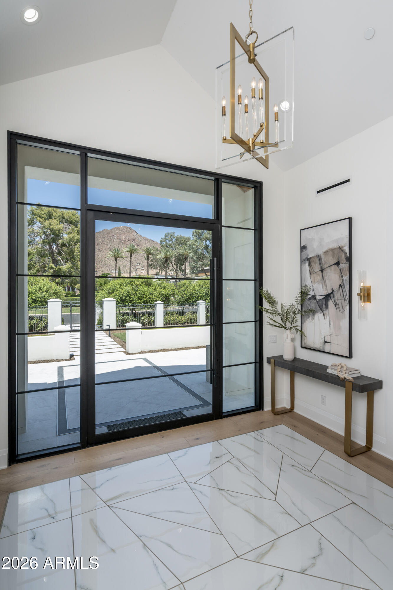 LAFAYETTE VILLA - Residential