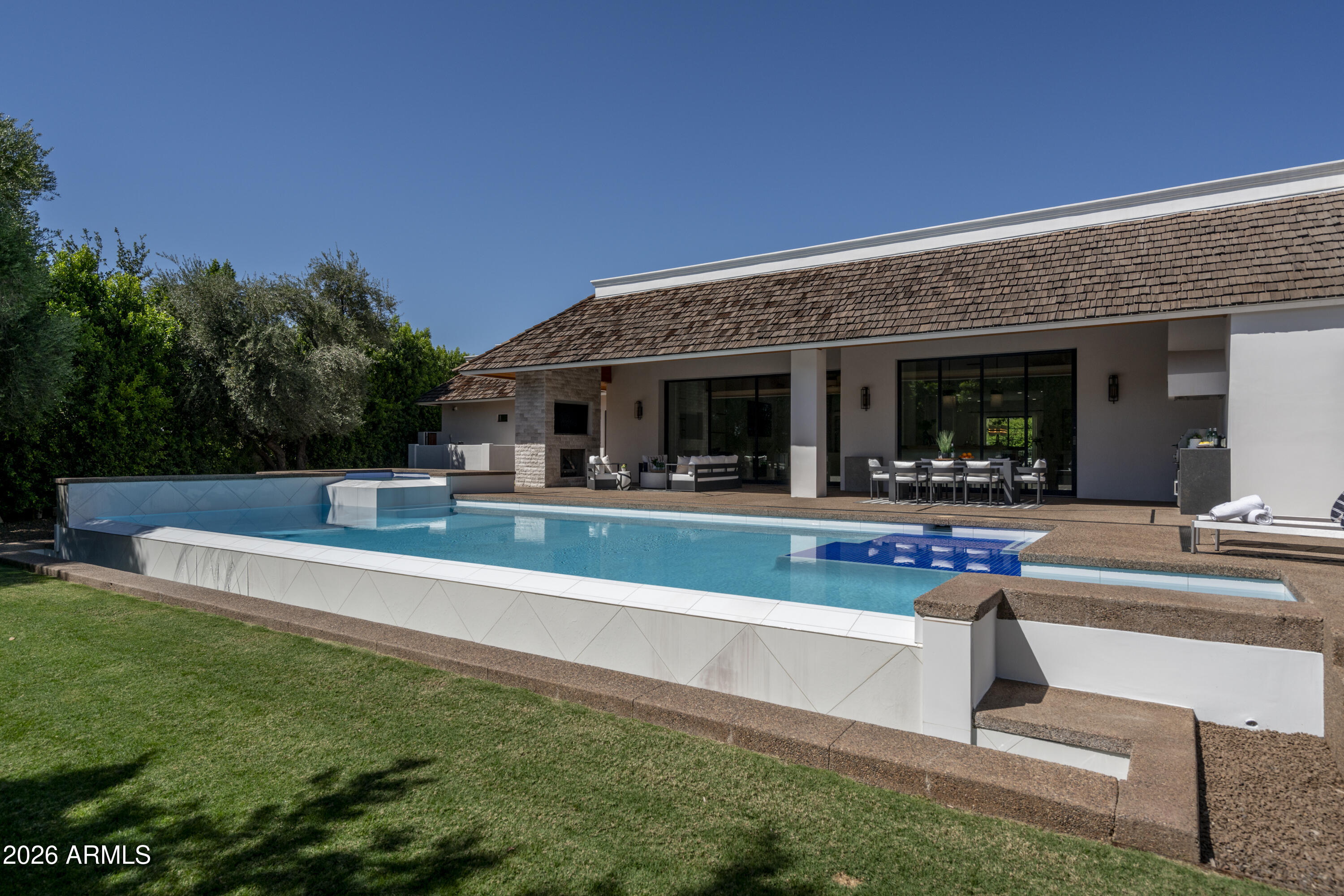 LAFAYETTE VILLA - Residential