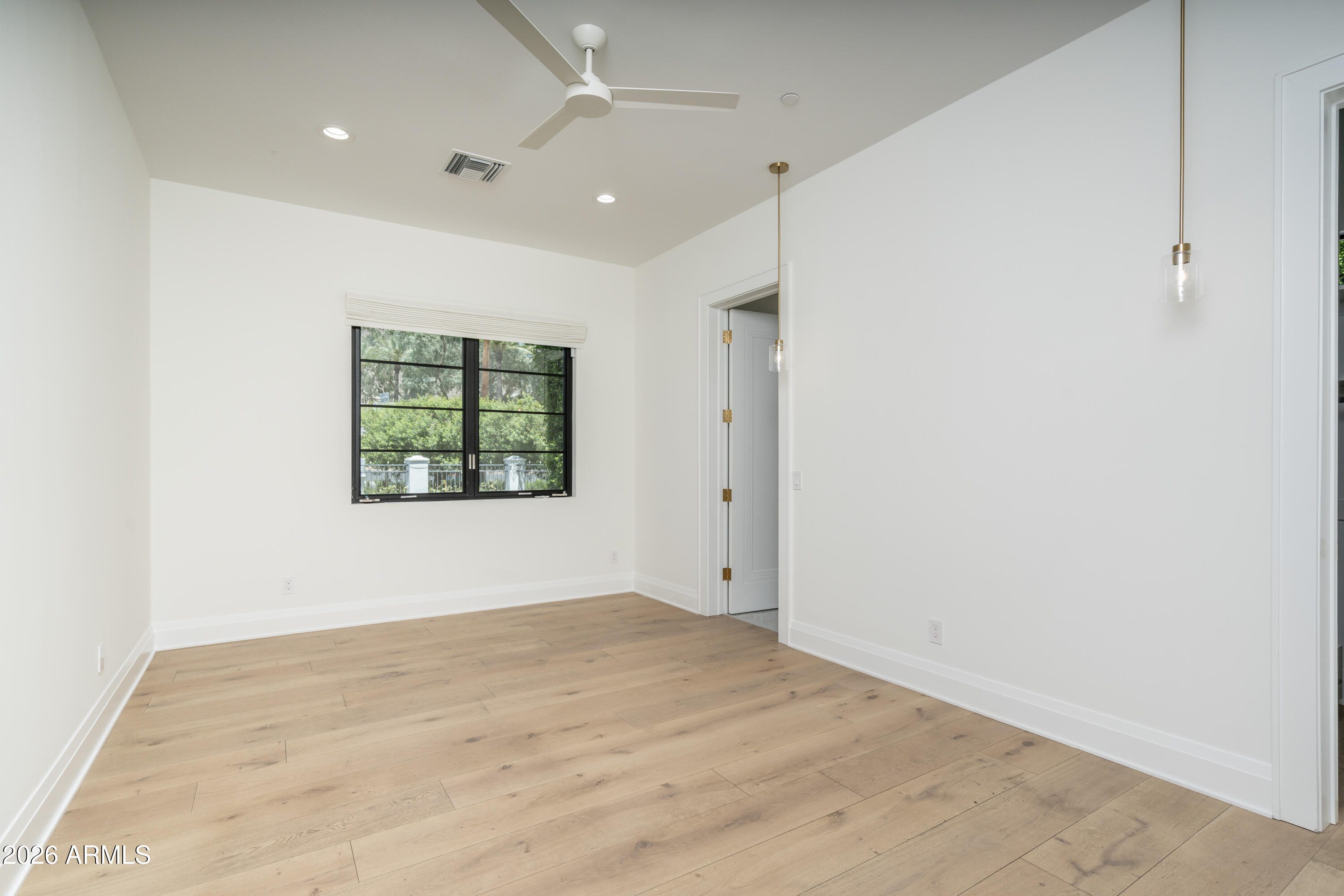 LAFAYETTE VILLA - Residential