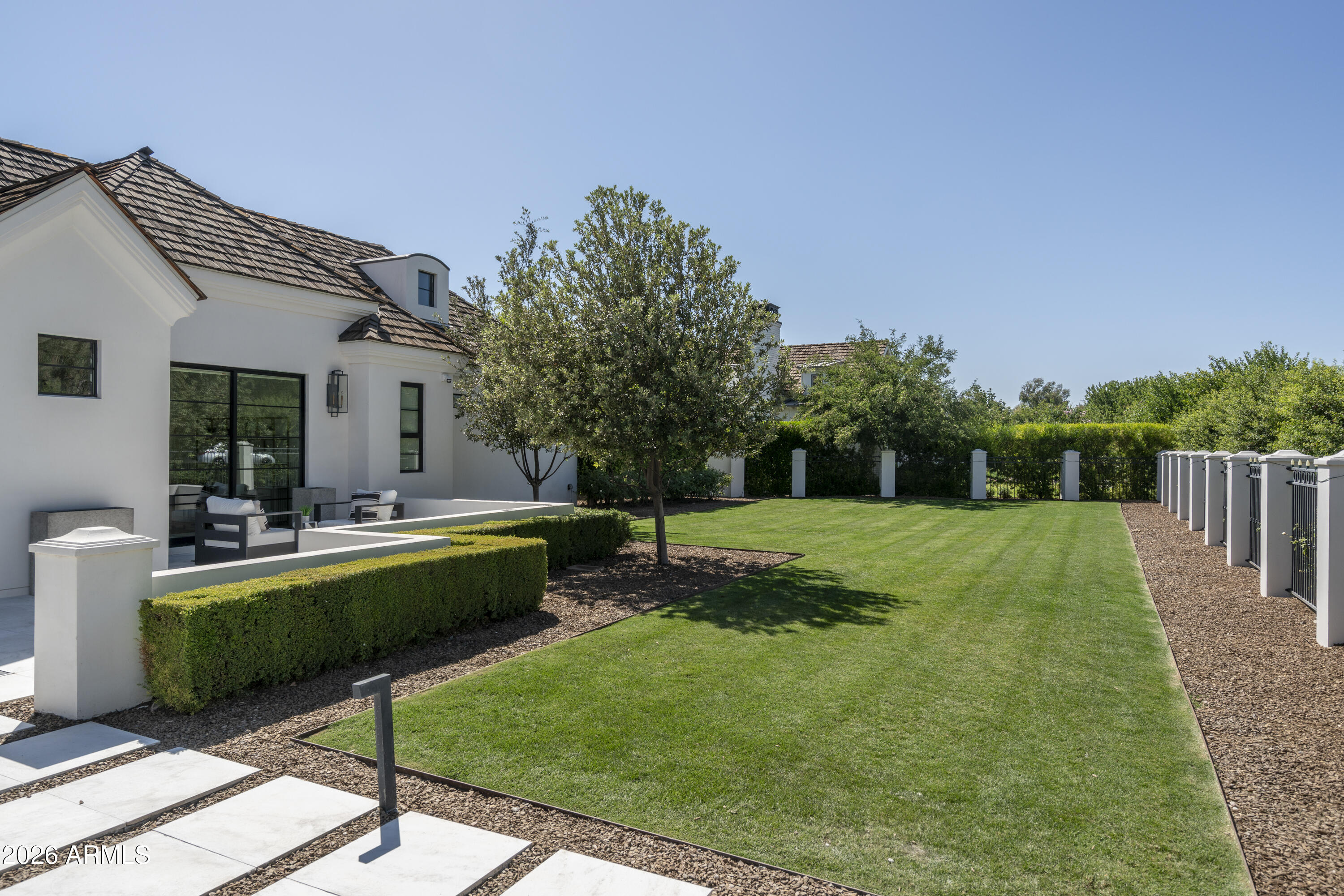LAFAYETTE VILLA - Residential