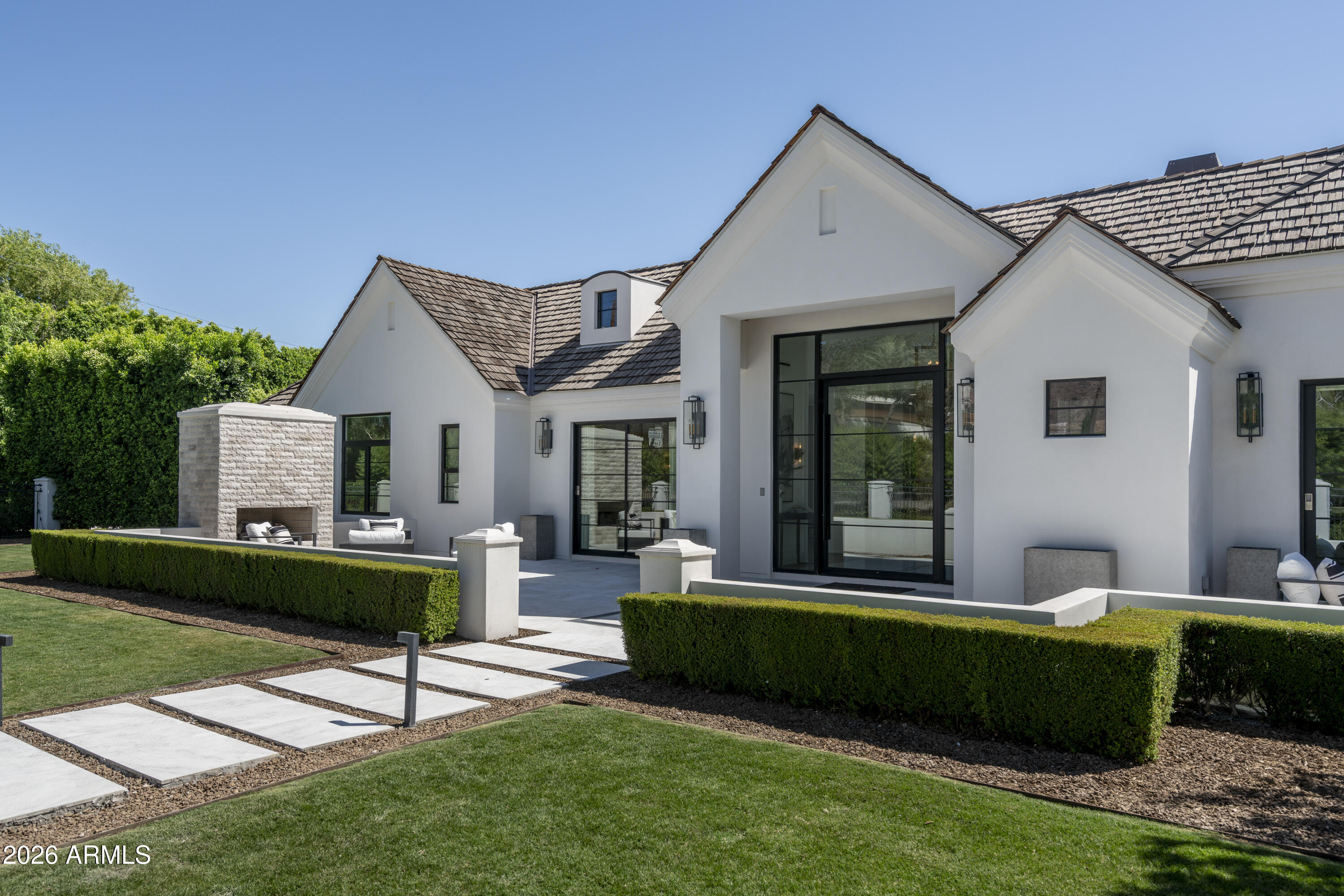 LAFAYETTE VILLA - Residential