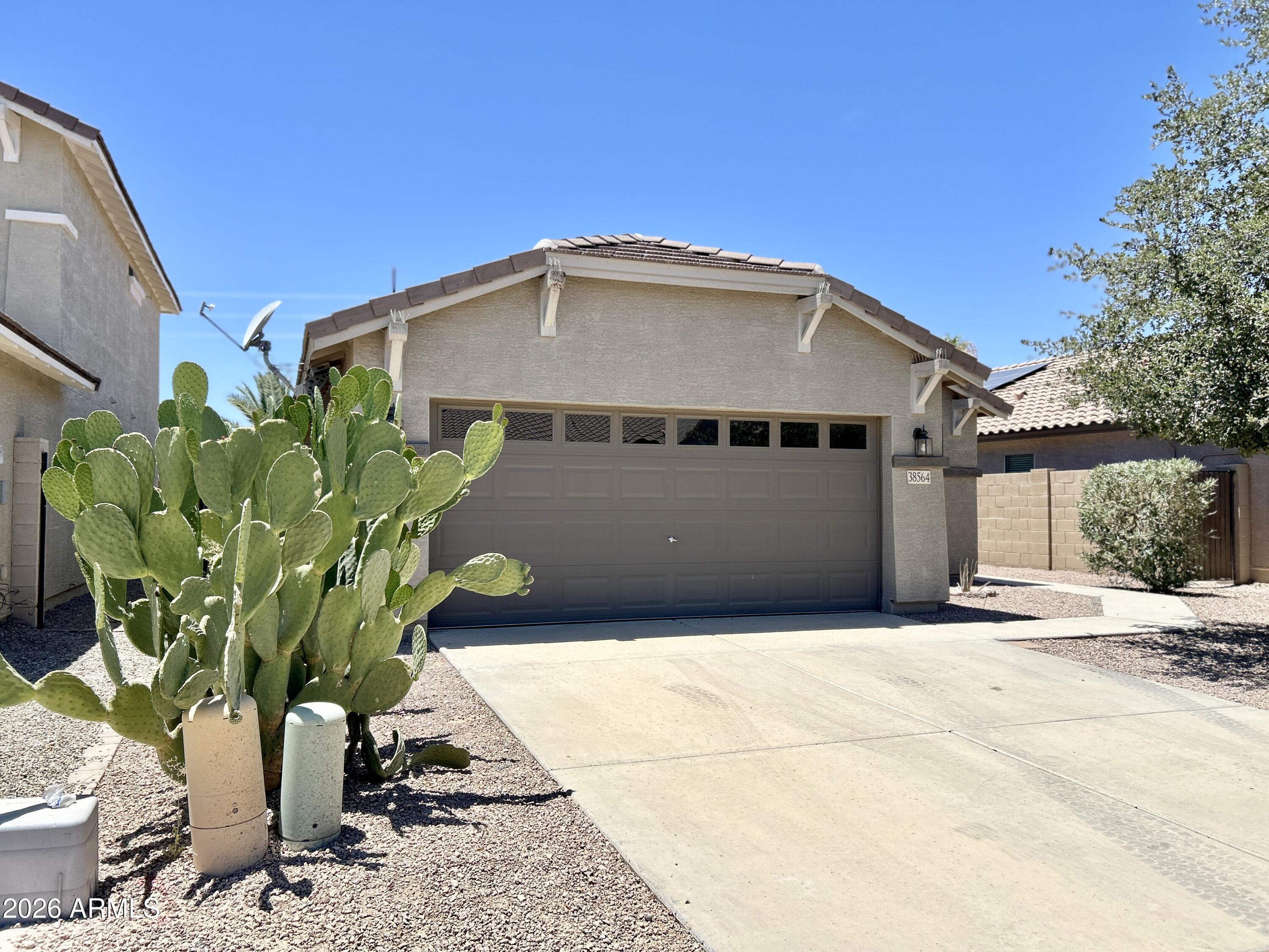 38564 N La Grange Lane