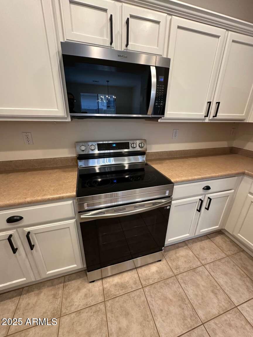 39508 N PRAIRIE Lane