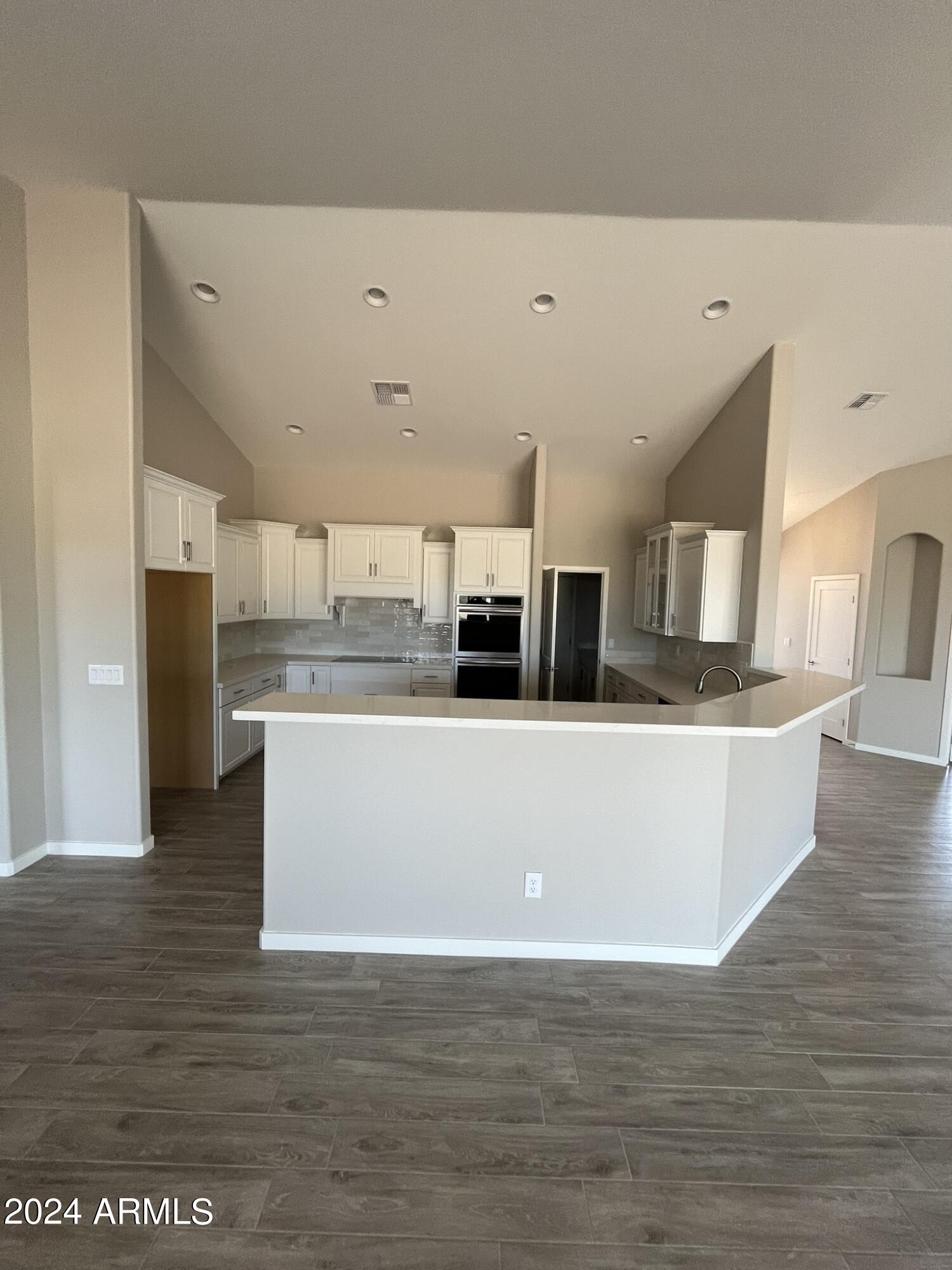 Photo 5 of 20 of 17408 E WINDSTONE Trail house