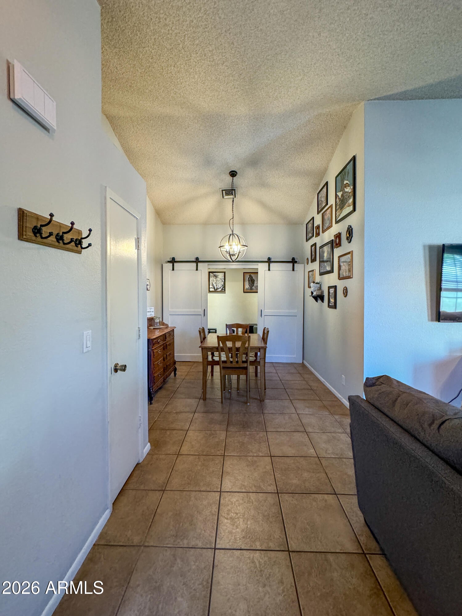 1915 S 39TH Street 81
