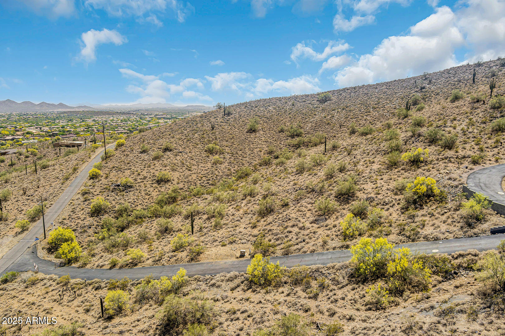 3303 W Rambling Road -