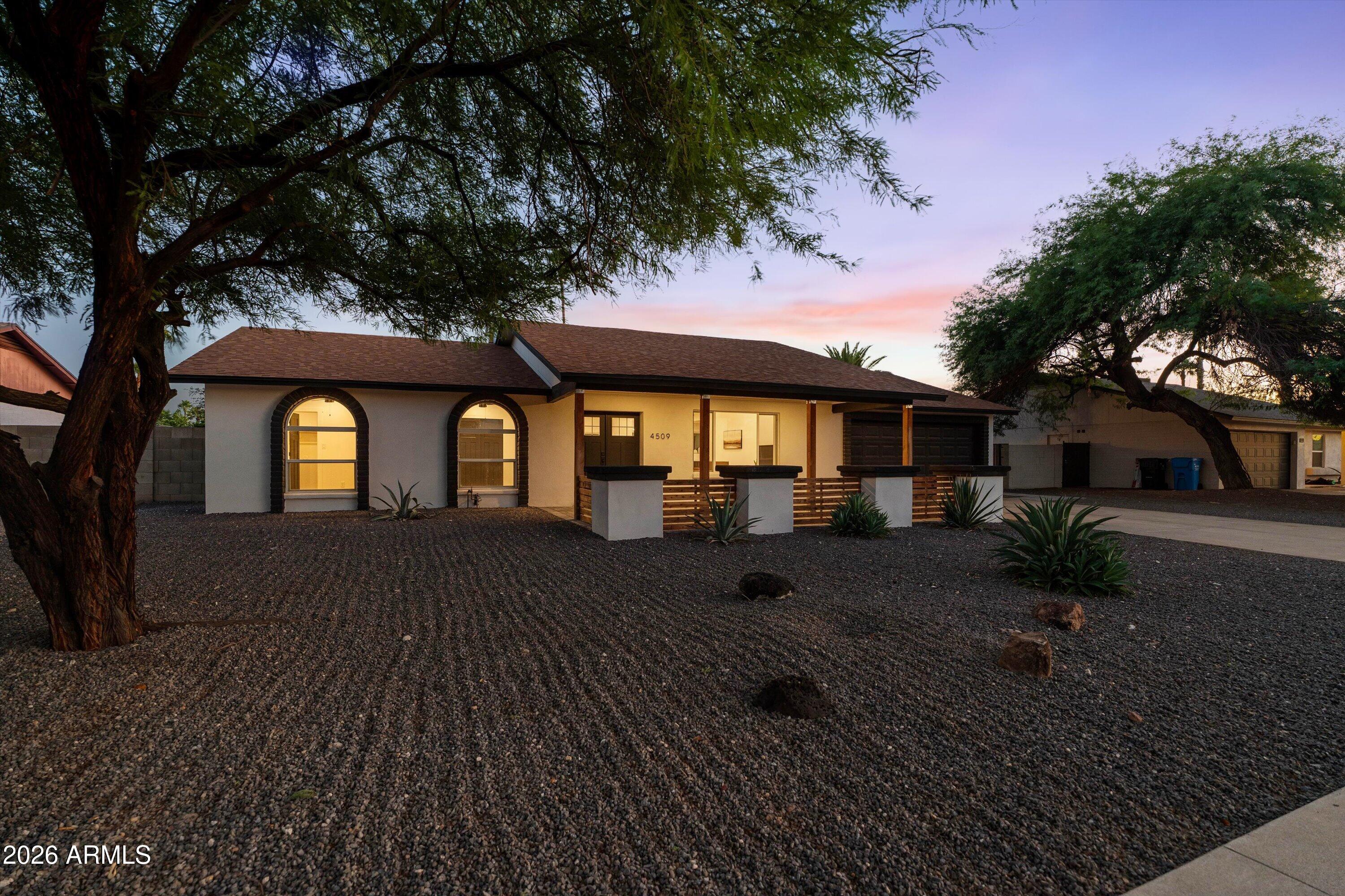 4509 E REDFIELD Road
