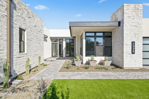 1538 W WAGON WHEEL Drive Phoenix AZ 85021