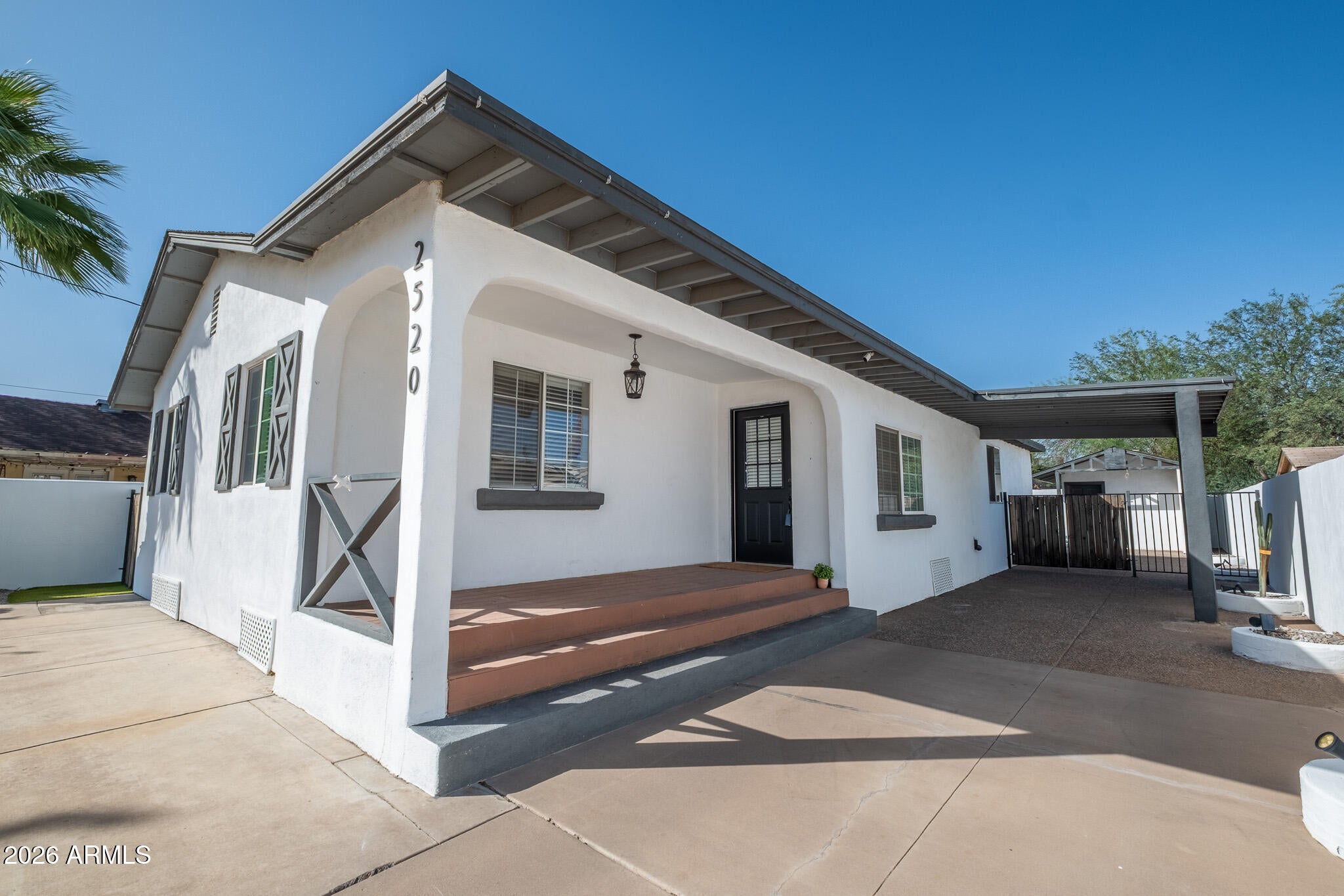 2520 N 15TH Street