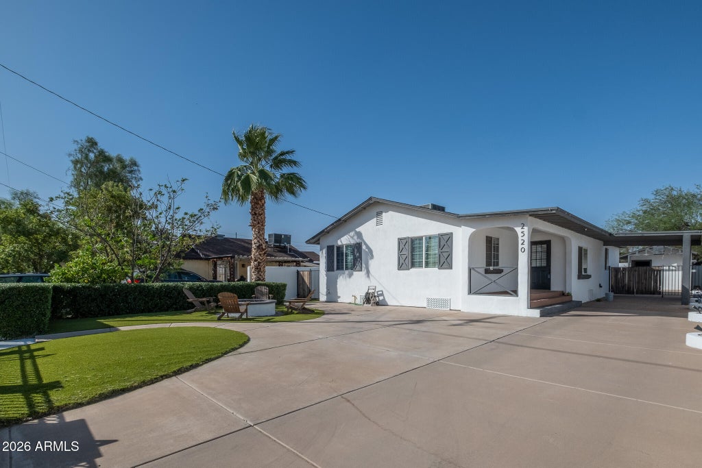 Photo of 2520 N 15th Street, Phoenix, AZ 85006 (MLS # 7095351)