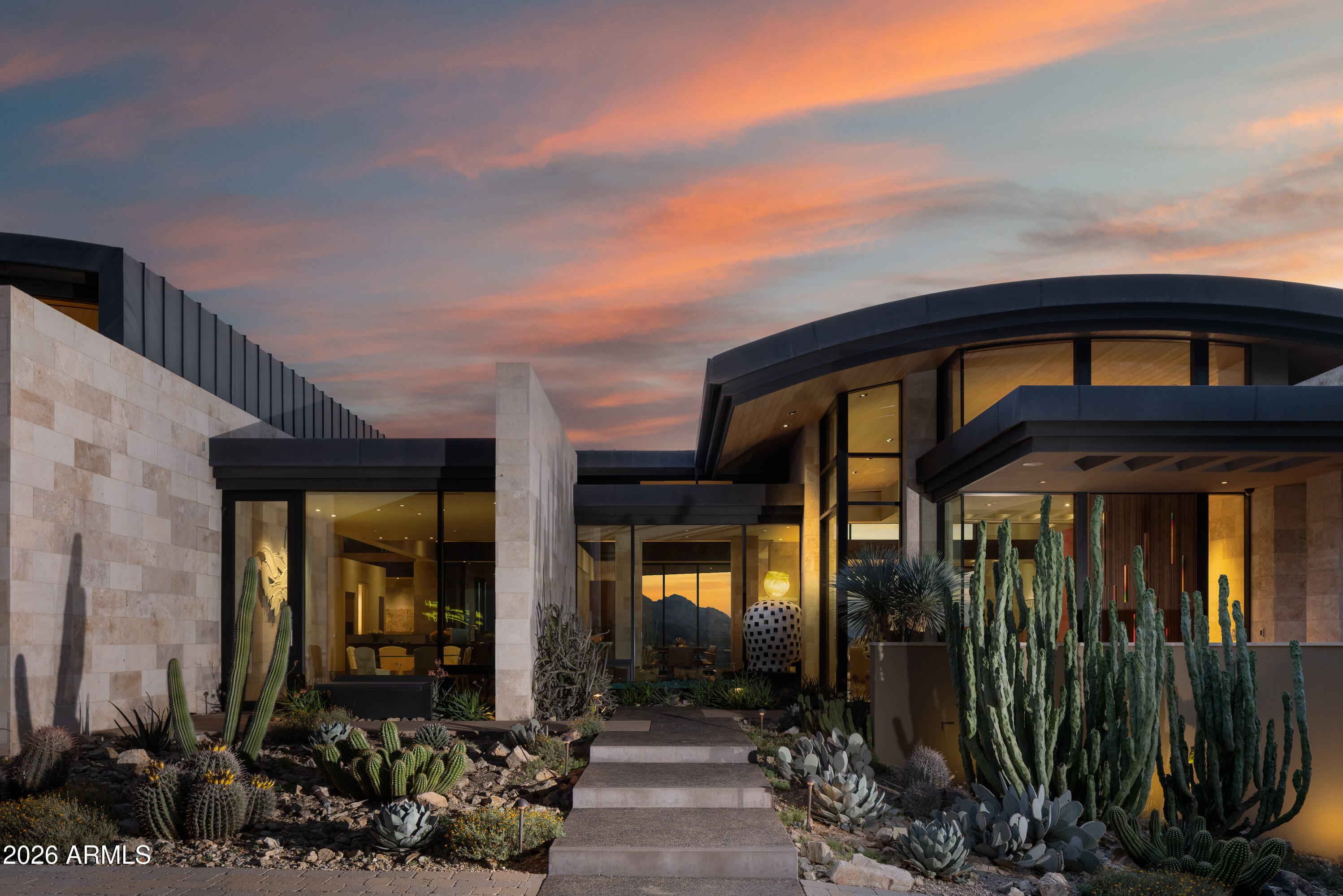 PARADISE VALLEY ESTATES - Residential