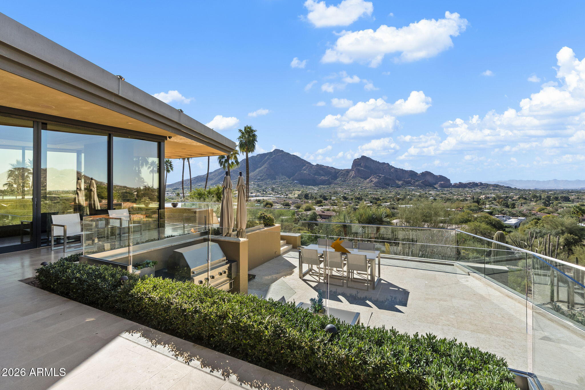 PARADISE VALLEY ESTATES - Residential