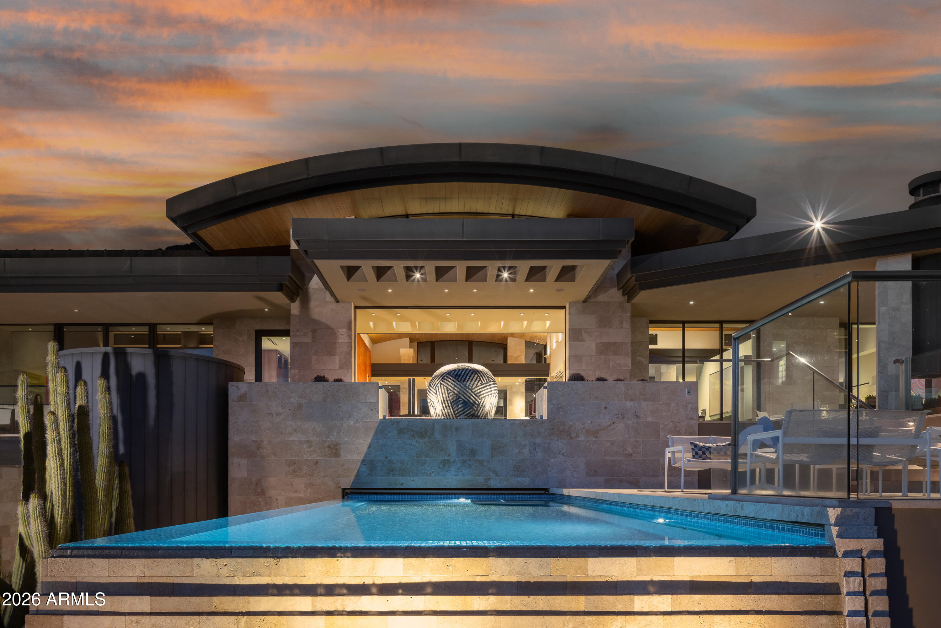 PARADISE VALLEY ESTATES - Residential