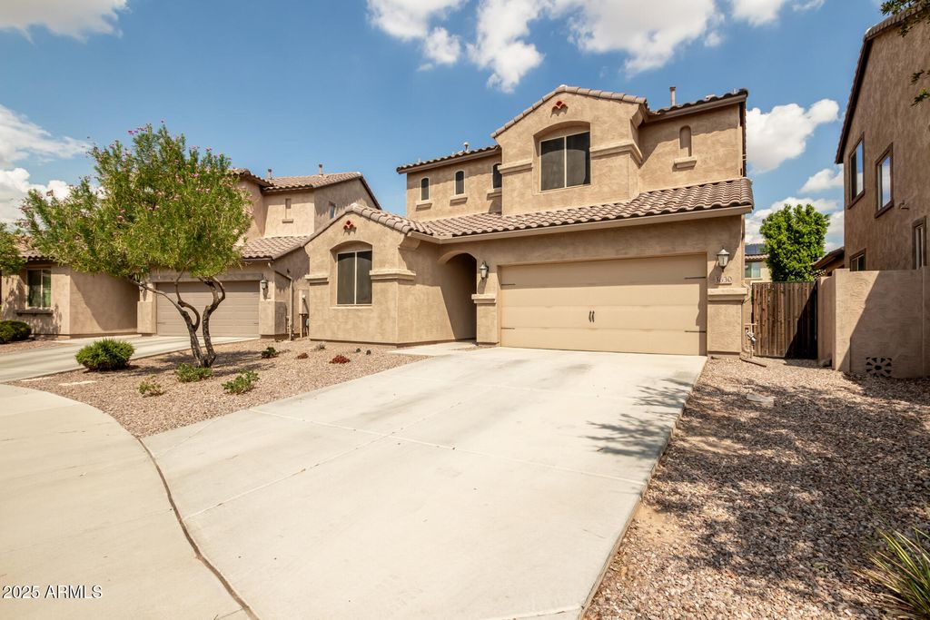 Photo of 3630 E Rakestraw Lane, Gilbert, AZ 85298 (MLS # 6916022)