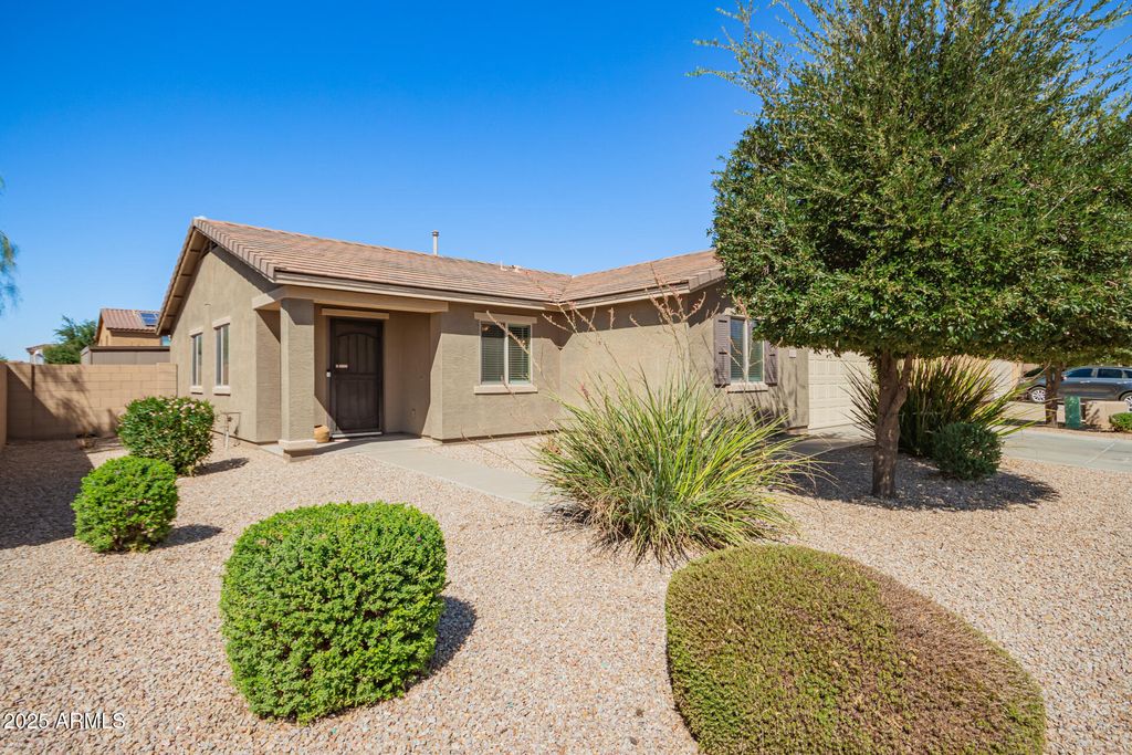 Photo of 40214 W Lococo Street, Maricopa, AZ 85138 (MLS # 6929417)