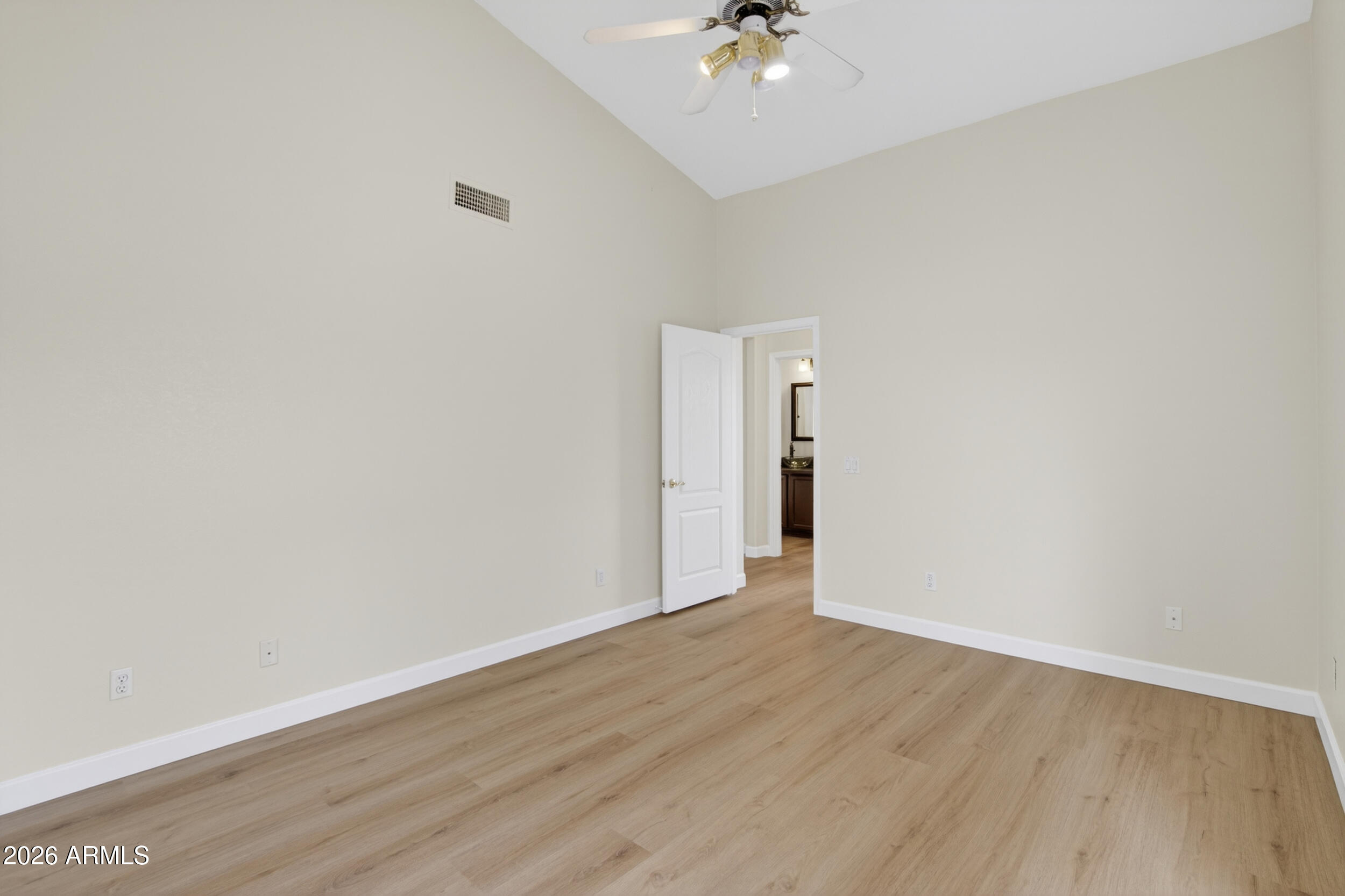 PINEVIEW UNIT ONE LOT 1-97 TR D-G - Residential
