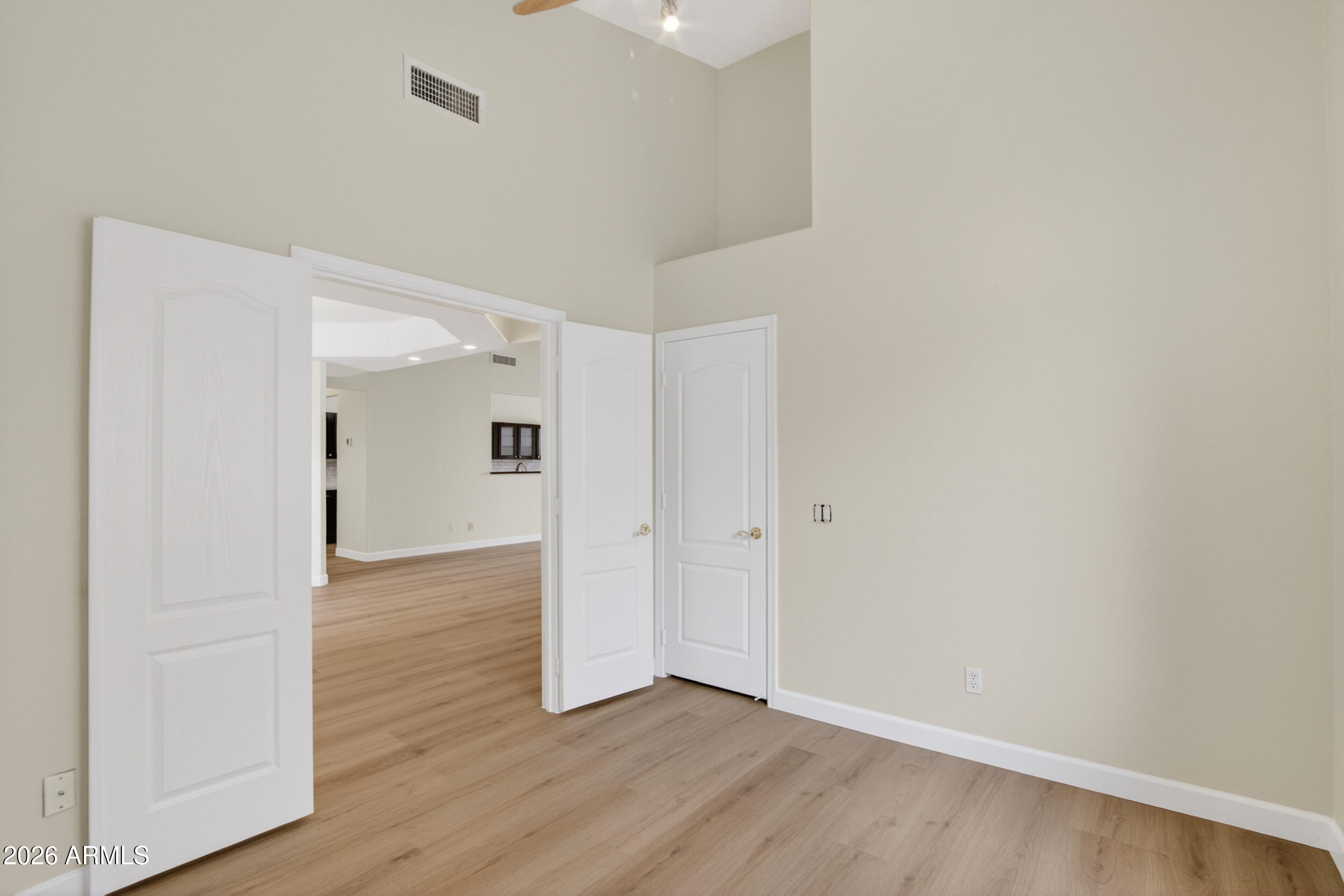 PINEVIEW UNIT ONE LOT 1-97 TR D-G - Residential