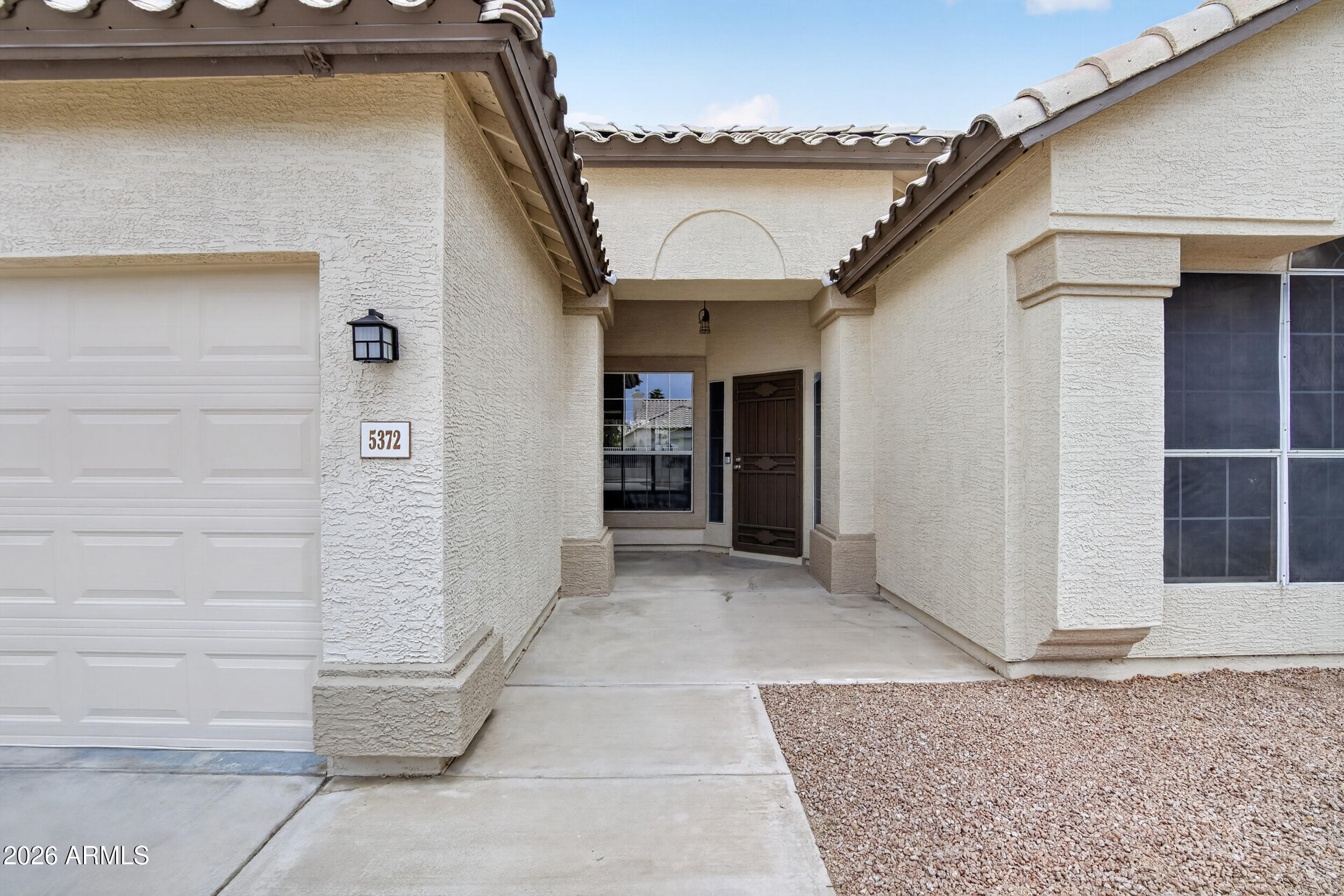 5372 W LINDA Lane