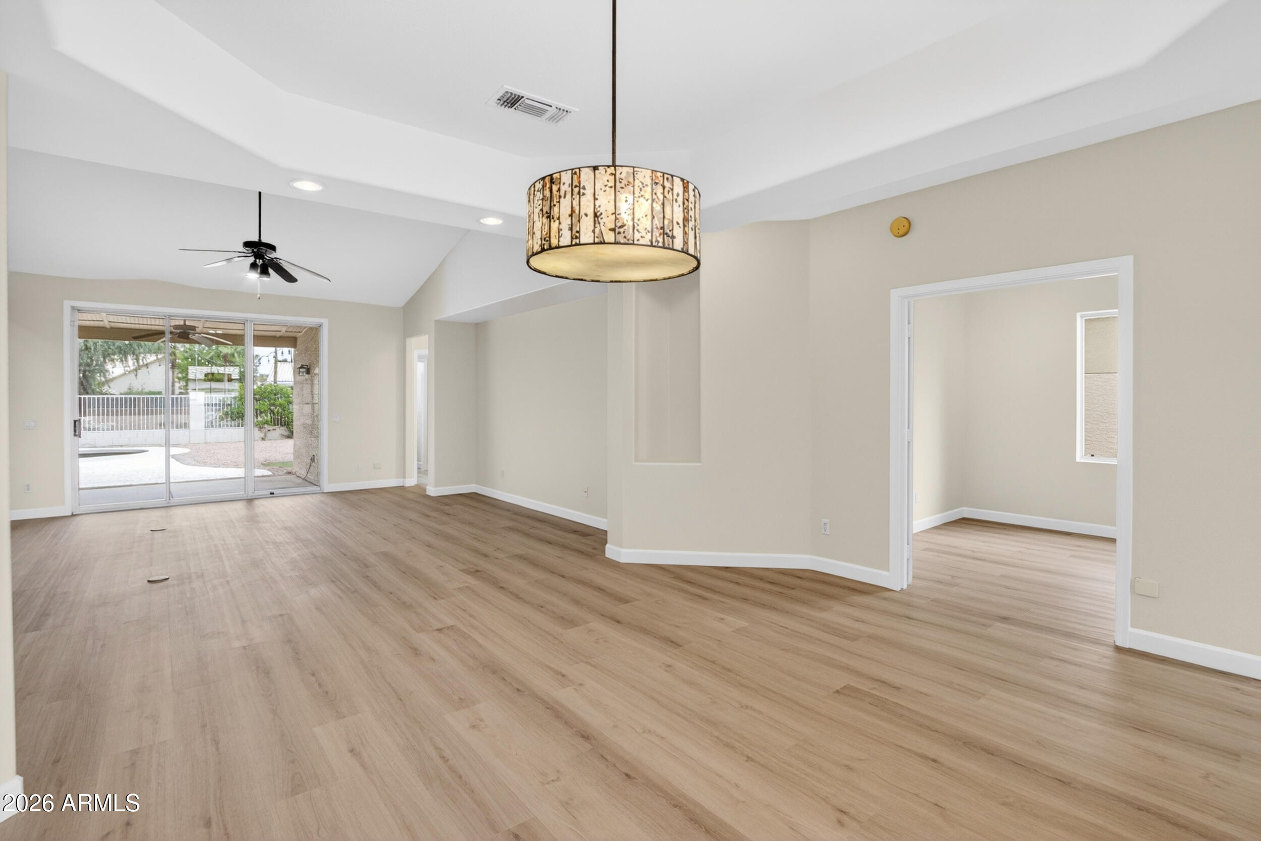 PINEVIEW UNIT ONE LOT 1-97 TR D-G - Residential