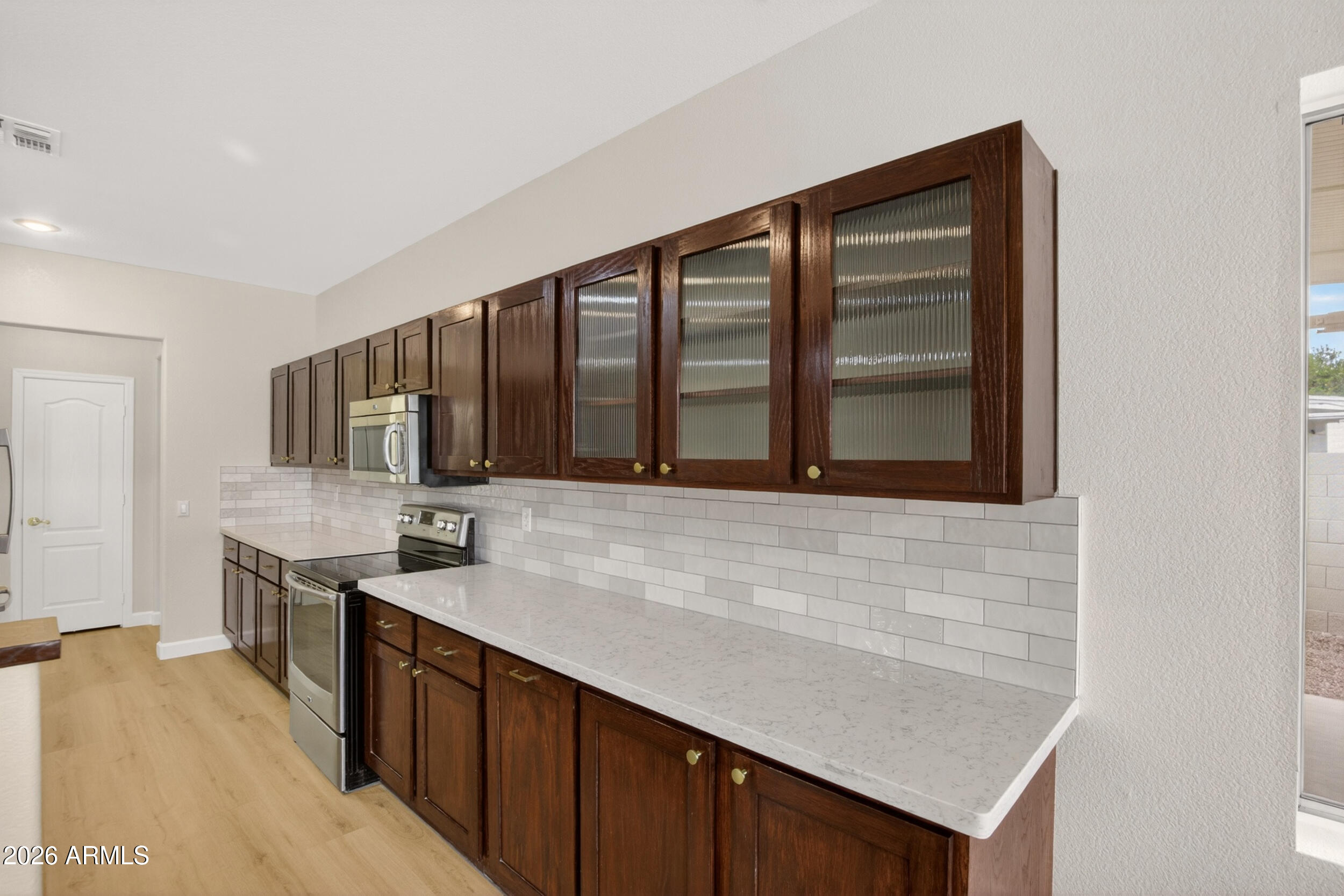 PINEVIEW UNIT ONE LOT 1-97 TR D-G - Residential