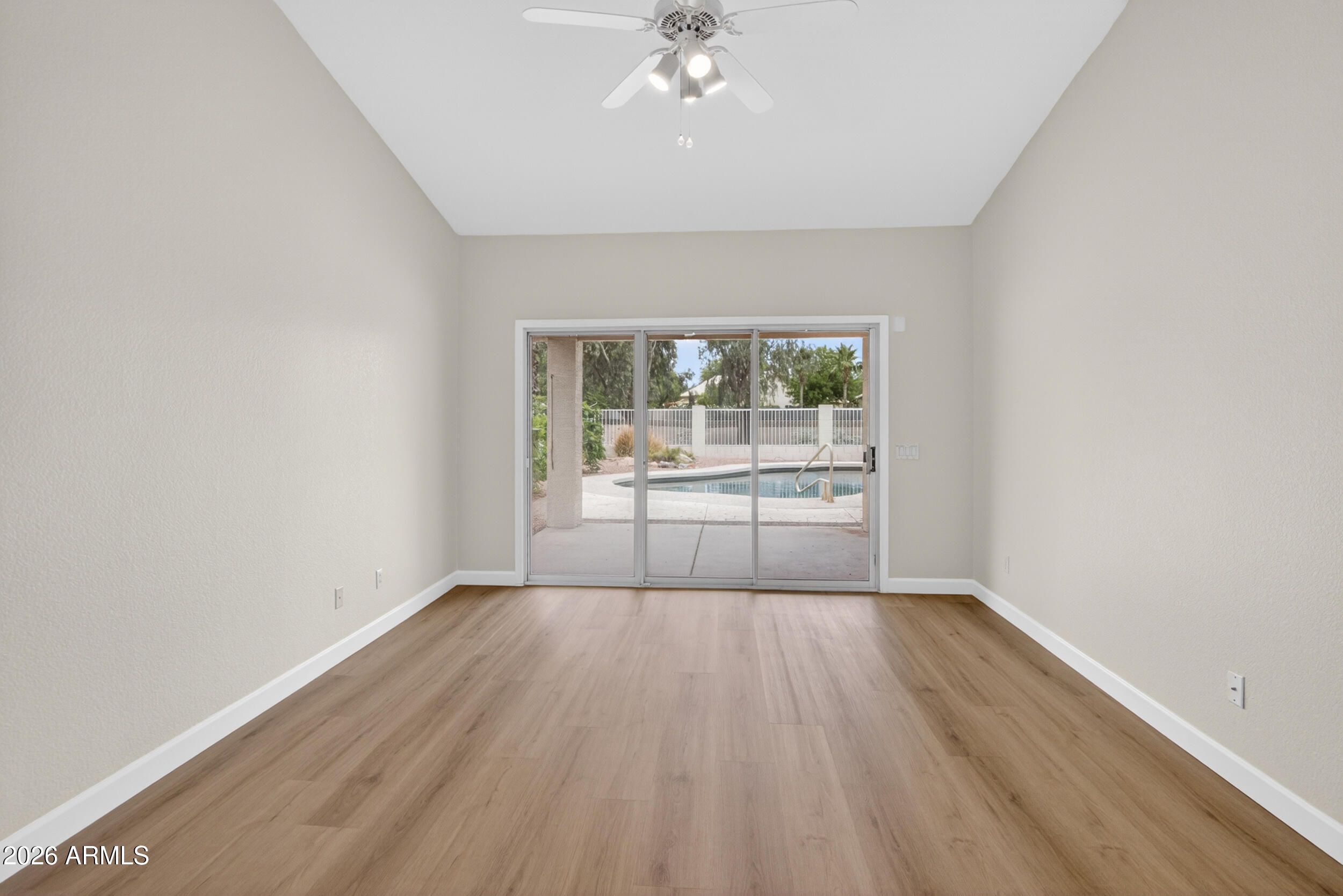 PINEVIEW UNIT ONE LOT 1-97 TR D-G - Residential