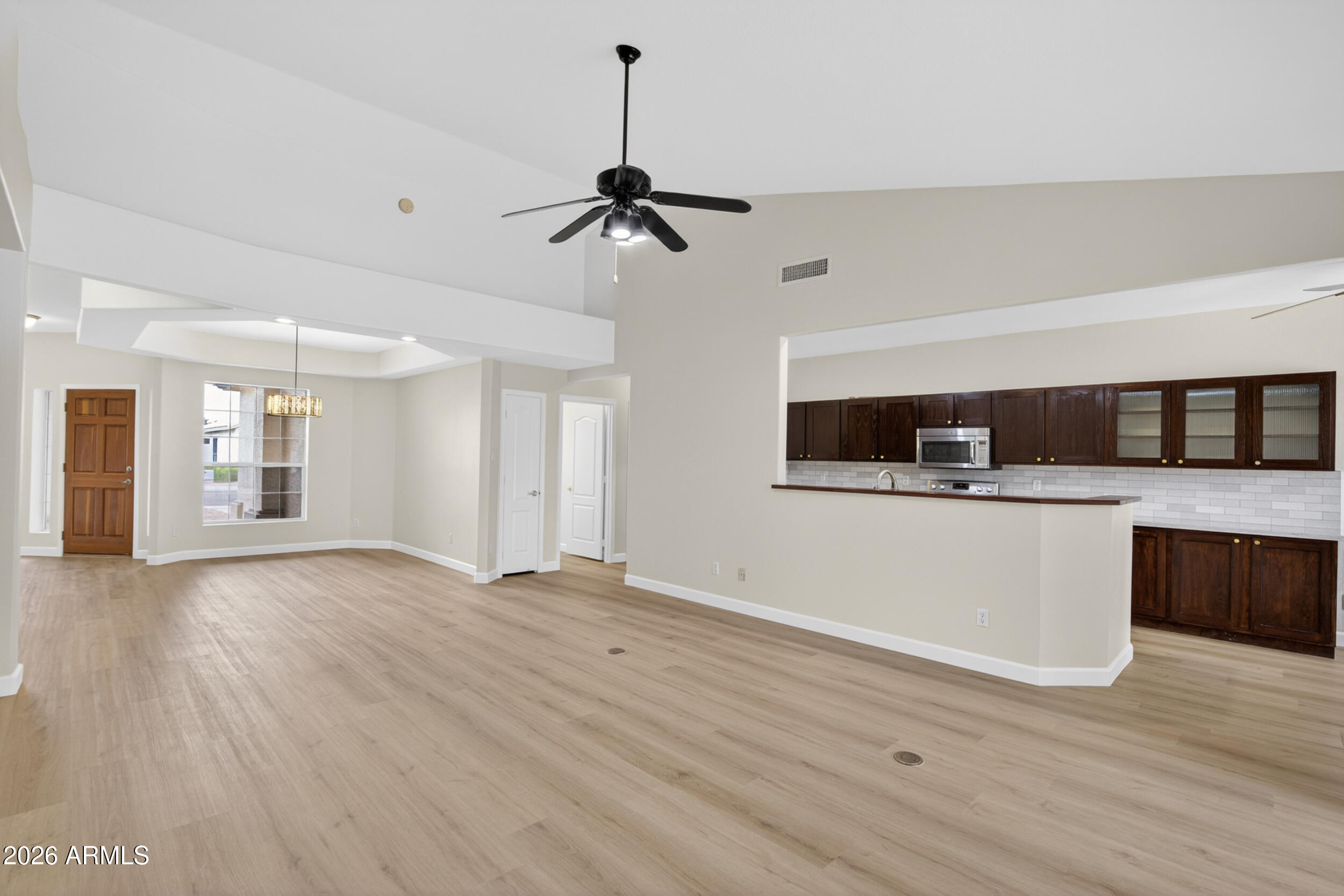 PINEVIEW UNIT ONE LOT 1-97 TR D-G - Residential