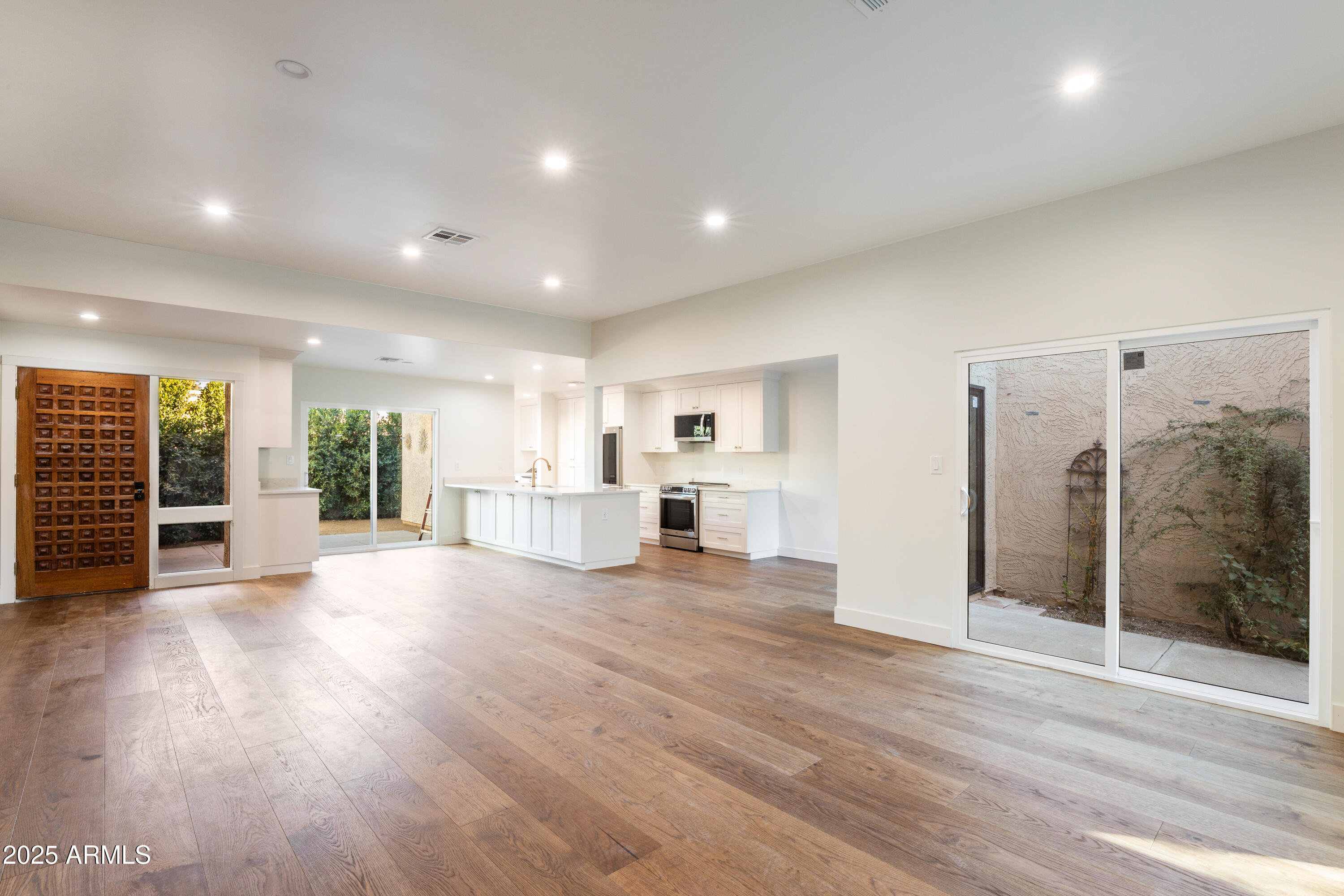 Homes for Sale in Queen Creek Arizona 1 4525 N 66TH Street 95