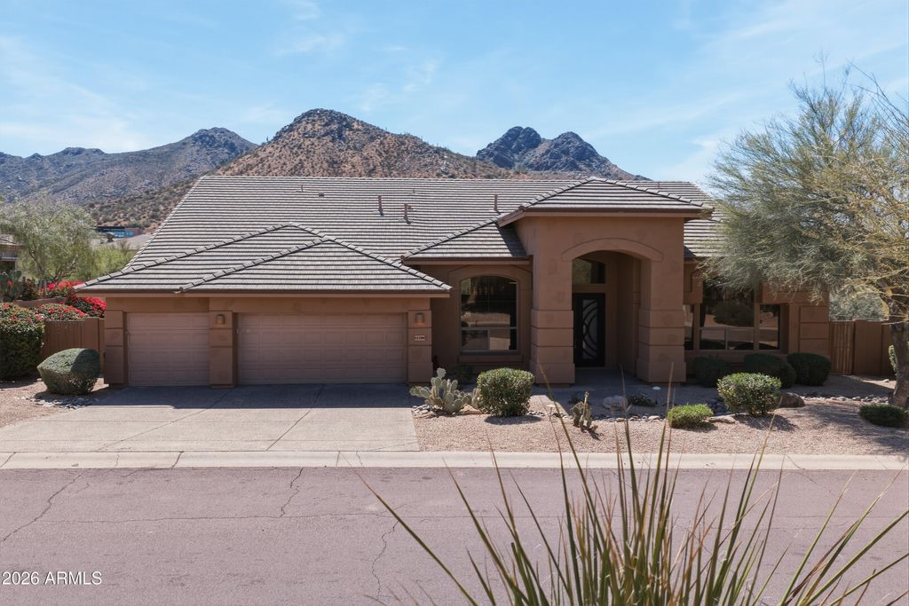 Photo of 11789 E Parkview Lane, Scottsdale, AZ 85255 (MLS # 7000671)