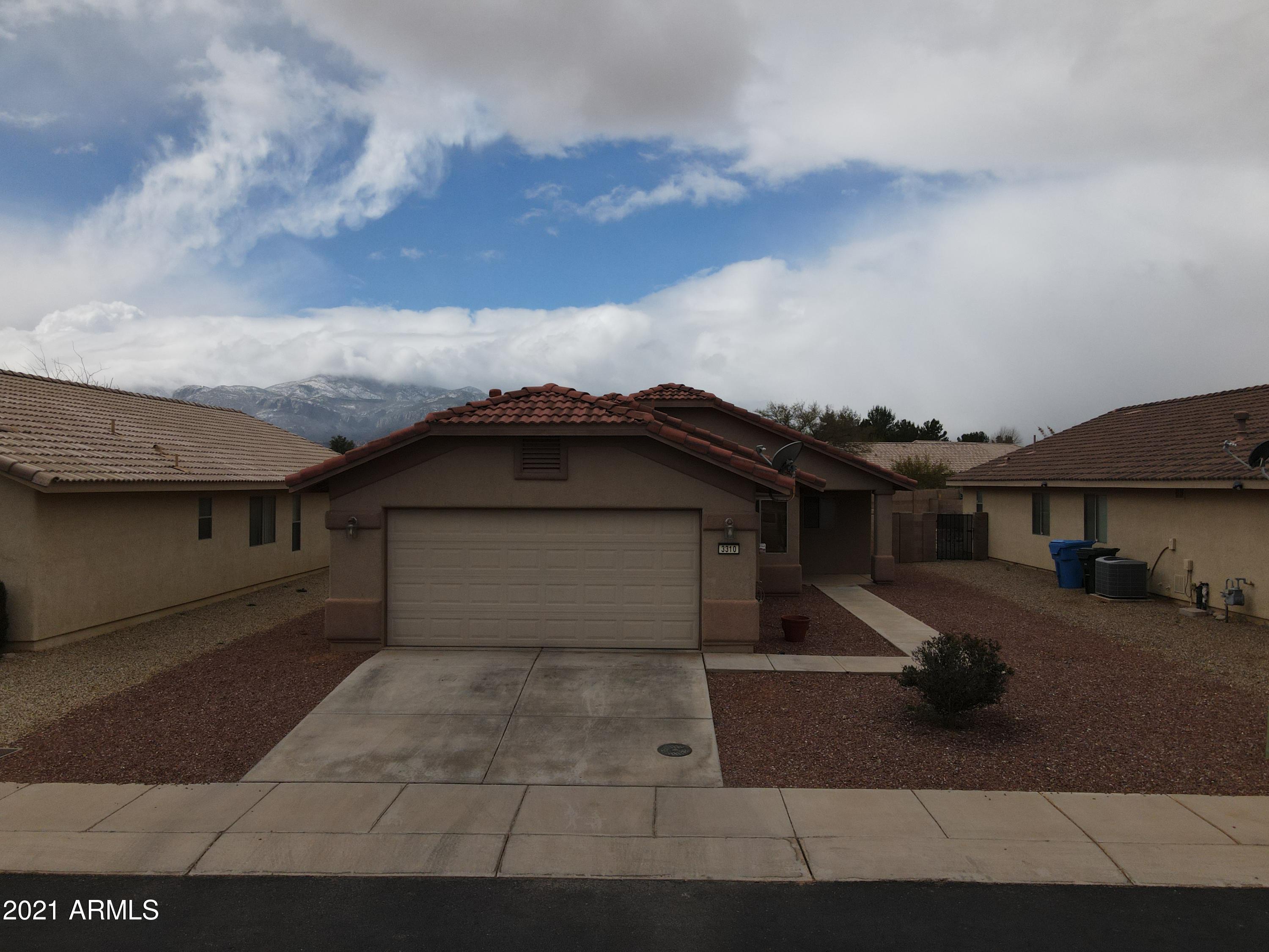 HOLIDAY AT PUEBLO DEL SOL PHASE 3 AMD - Residential Lease