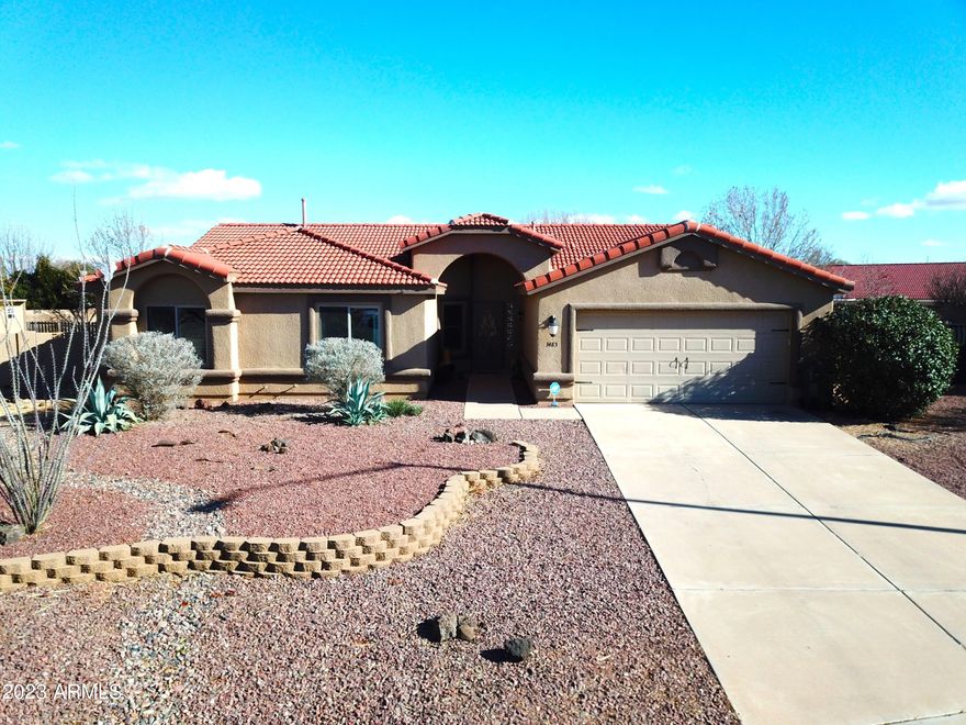THIS IS IT!! 
Located in the desired Canyon De Flores subdivision, A Cul De Sac lot on ALMOST HALF AN ACRE!! This home is beautiful inside and out. A great layout with plenty of living space for all your needs and wants. The kitchen is beautiful with newer appliances. Separate laundry room, Two living areas or dining rooms. There is so many choices to making this floorplan work for YOU! A very large and grassy back yard with beautiful mature trees, storage shed and room for anything your heart desires. A large RV gate and plenty of space to park your toys. You do not want to miss the opportunity to call this HOME! Seller willing to give credit of $8,000 towards buyers concessions/rate buy down.