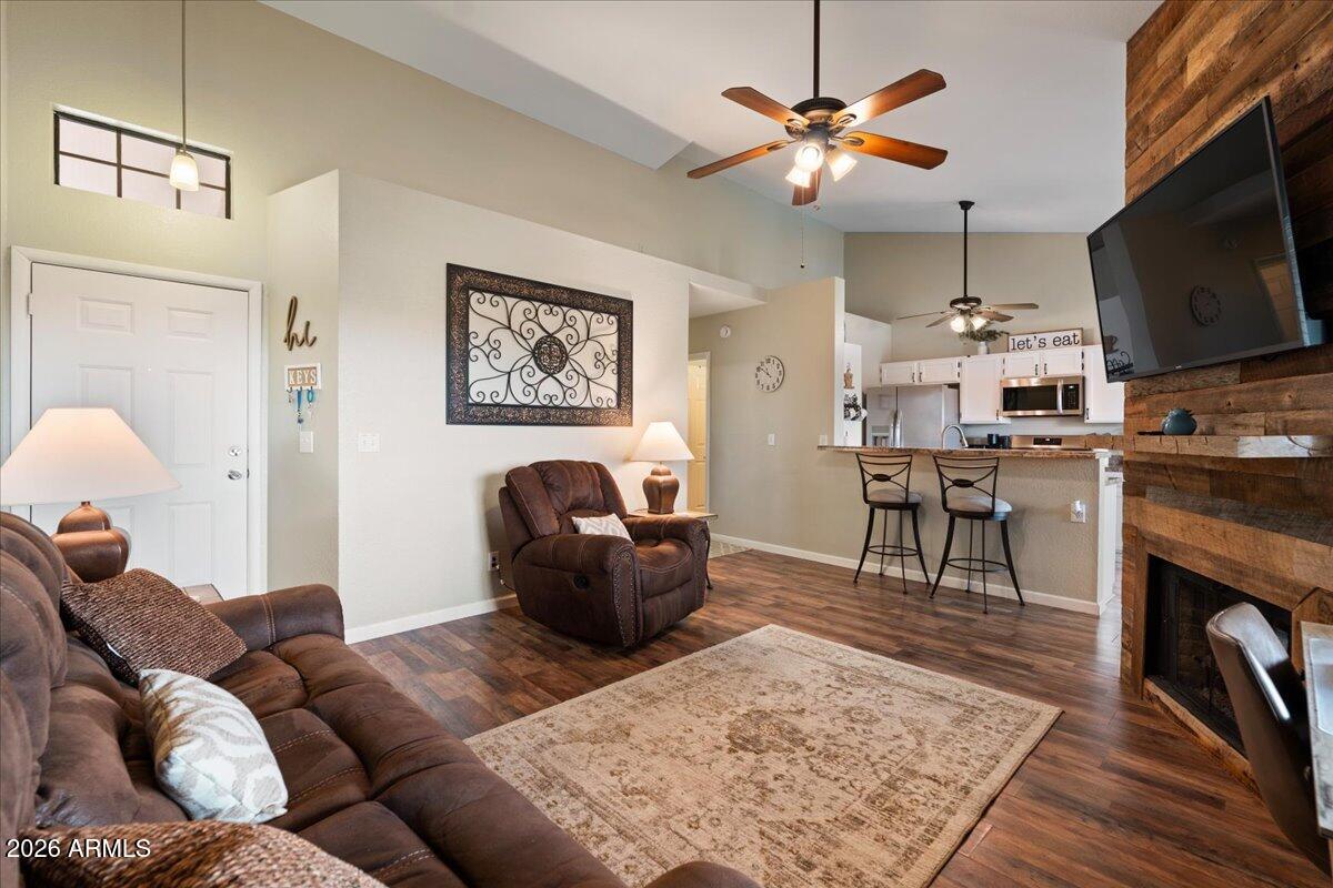 5230 E BROWN Road 269