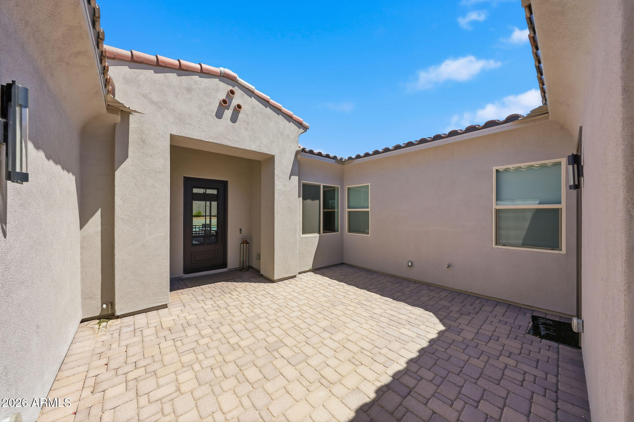 6896 E LOMAS VERDES Drive
