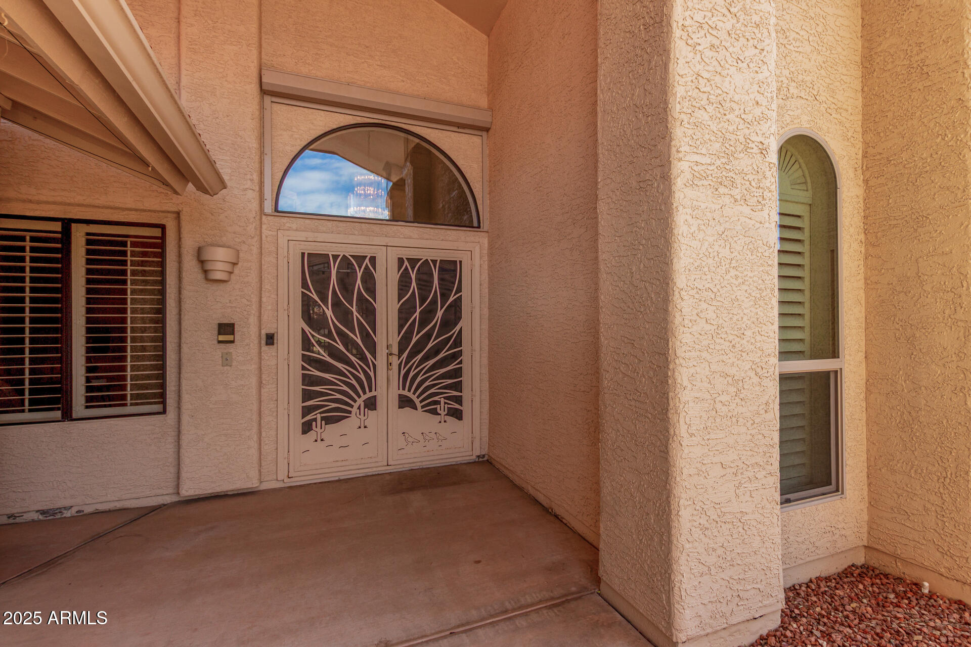 26205 S RIBBONWOOD Drive