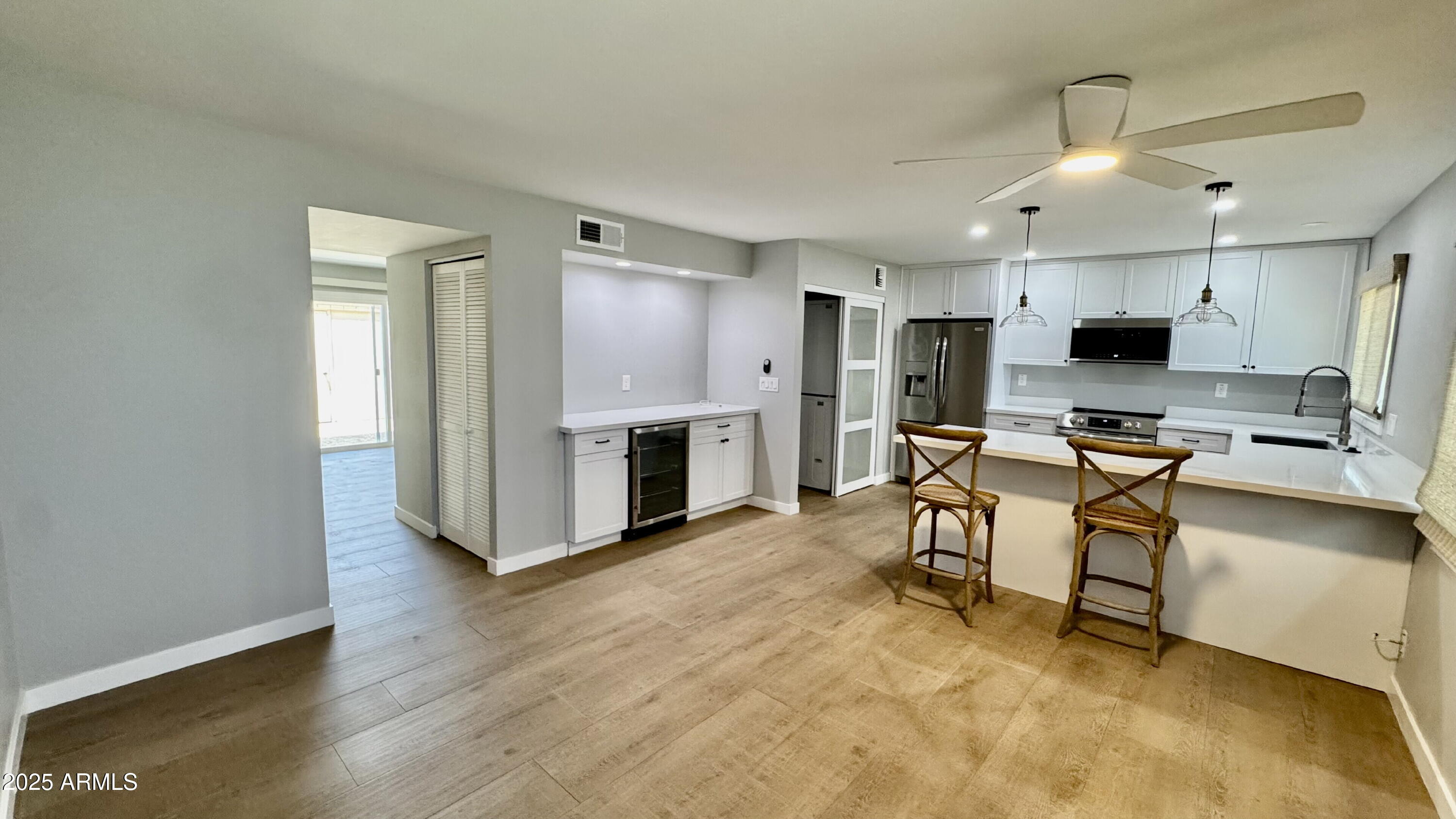 8516 E MCDONALD Drive