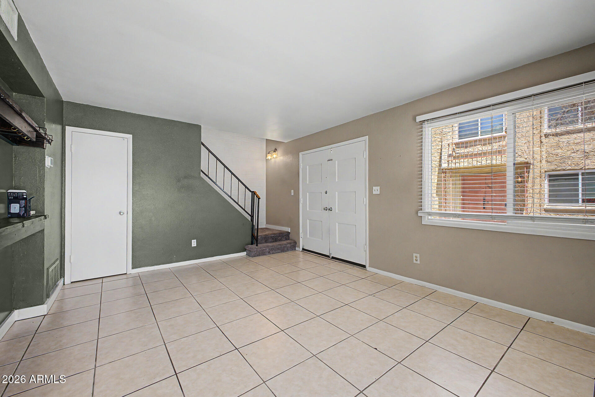 948 S Alma School Road 128