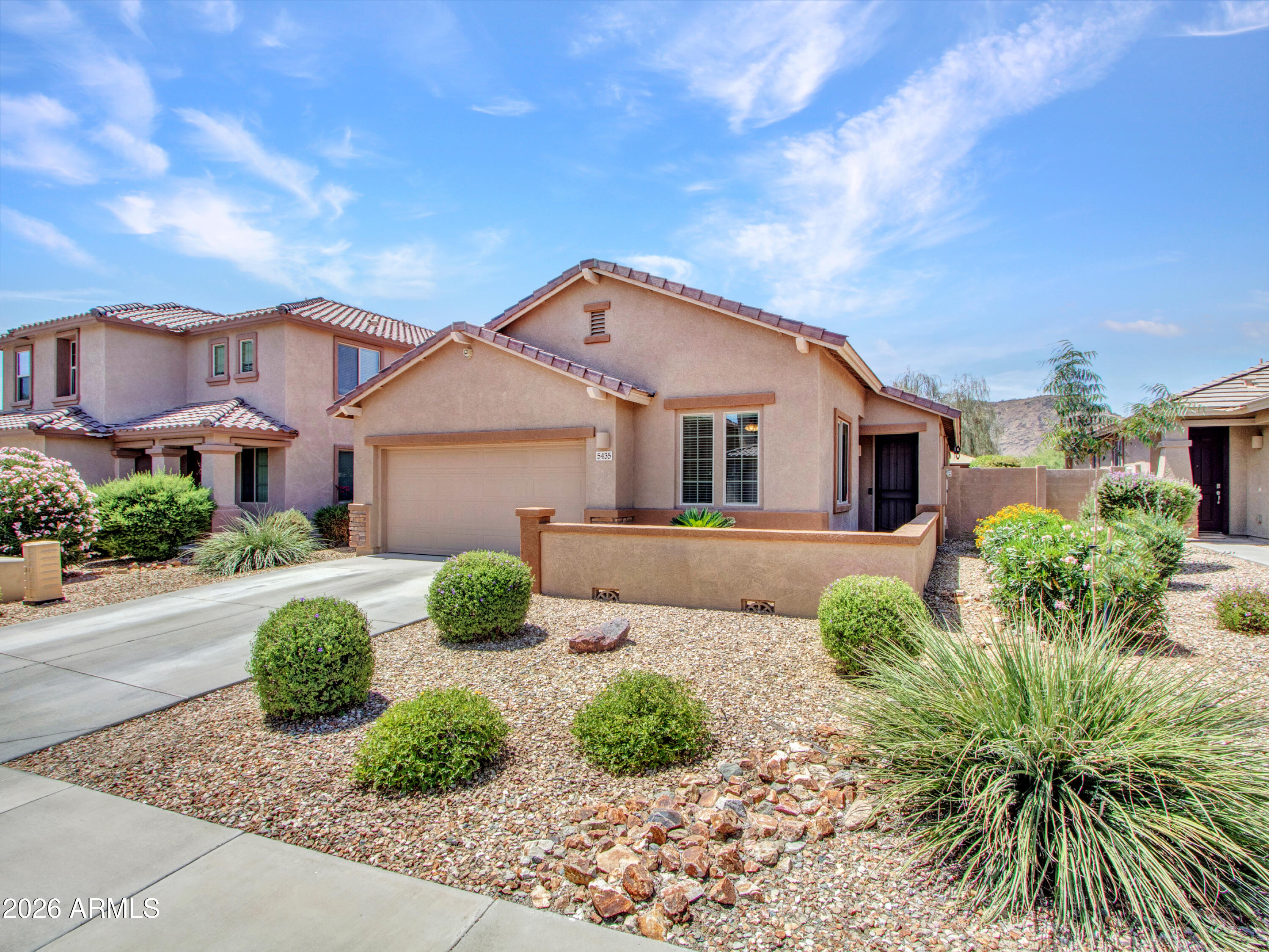 5435 W Fetlock Trail